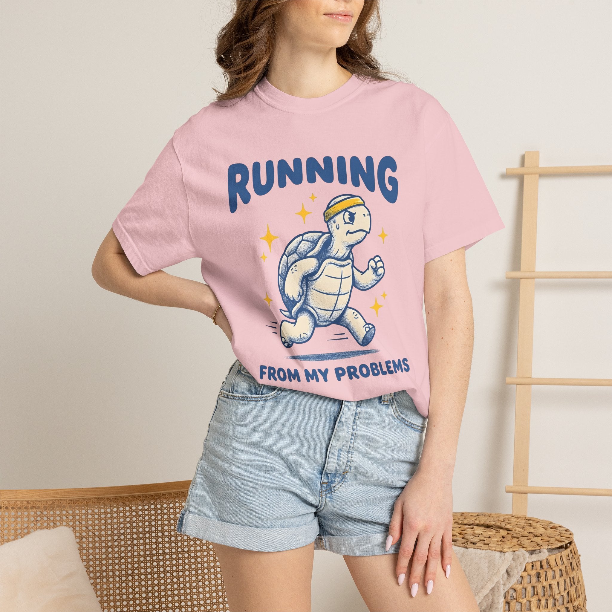 Jogging Turtle Shirt Sports Jokes Gift Women Comic Tee Turtle T-Shirt Athlete Fan Cartoon Tshirt Humor Graphic Vintage Sparkles Tshirt