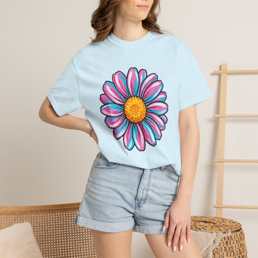 Daisy Blossom Shirt Easter Garden Gift Women Bright Tee Flower T-Shirt Spring Fan Floral Tshirt Yard Graphic Ink Drawing Petal Detail Tshirt