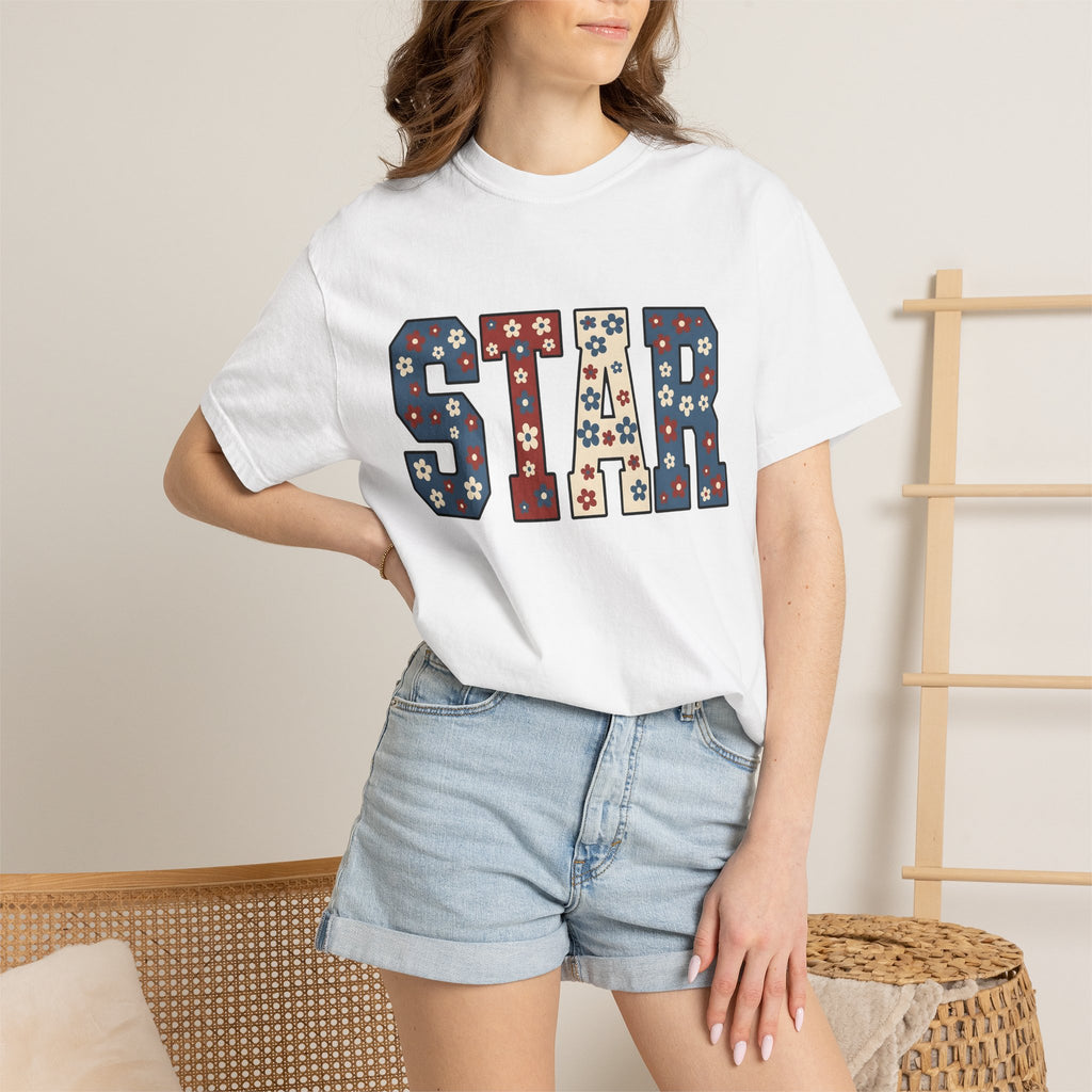 Flower Star Lettering Shirt 4th Of July America Gift Women Strong Tee Floral T-Shirt Patriotic Fan Bold Tshirt American Graphic Vintage