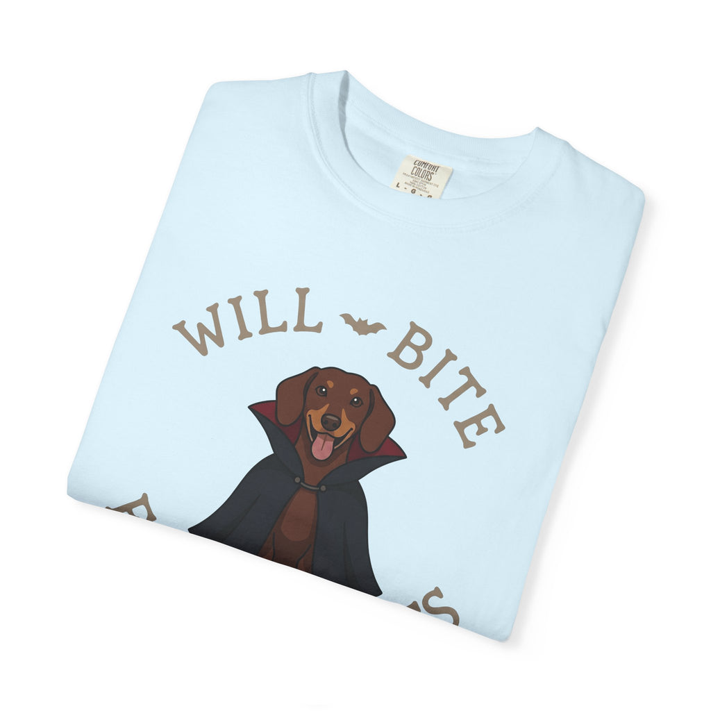 Dachshund Vampire Shirt Dog Holiday Gift Women Anime Tee Wiener Dog T-Shirt Dog Fan Cartoon Tshirt Seasonal Graphic Sketch Bat Tshirt