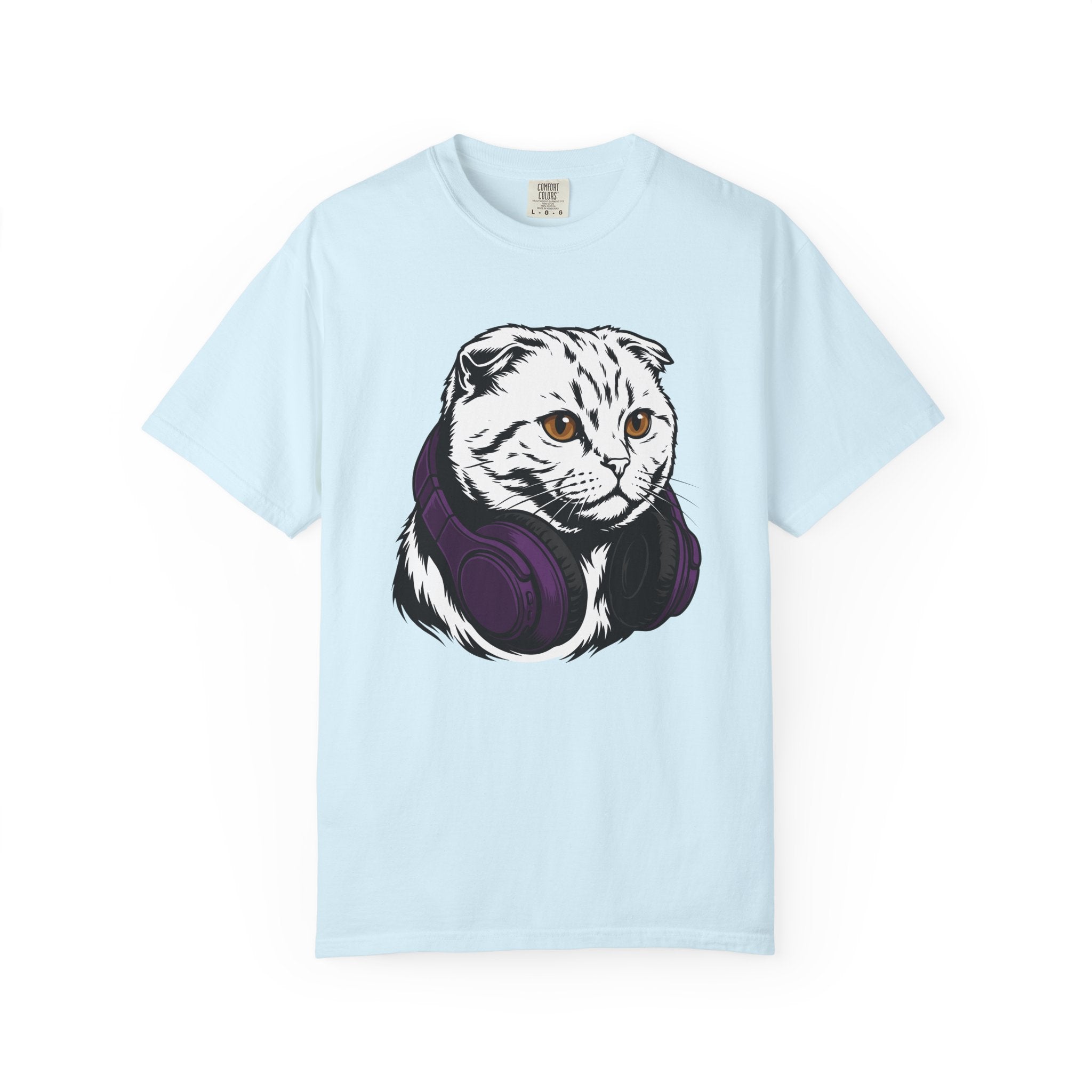 Cat Headphones Shirt Cat Music Gift Women Bold Graphic Tee Kitty Headphones T-Shirt Feline Fan Cat Graphic Tshirt Melody Graphic Music