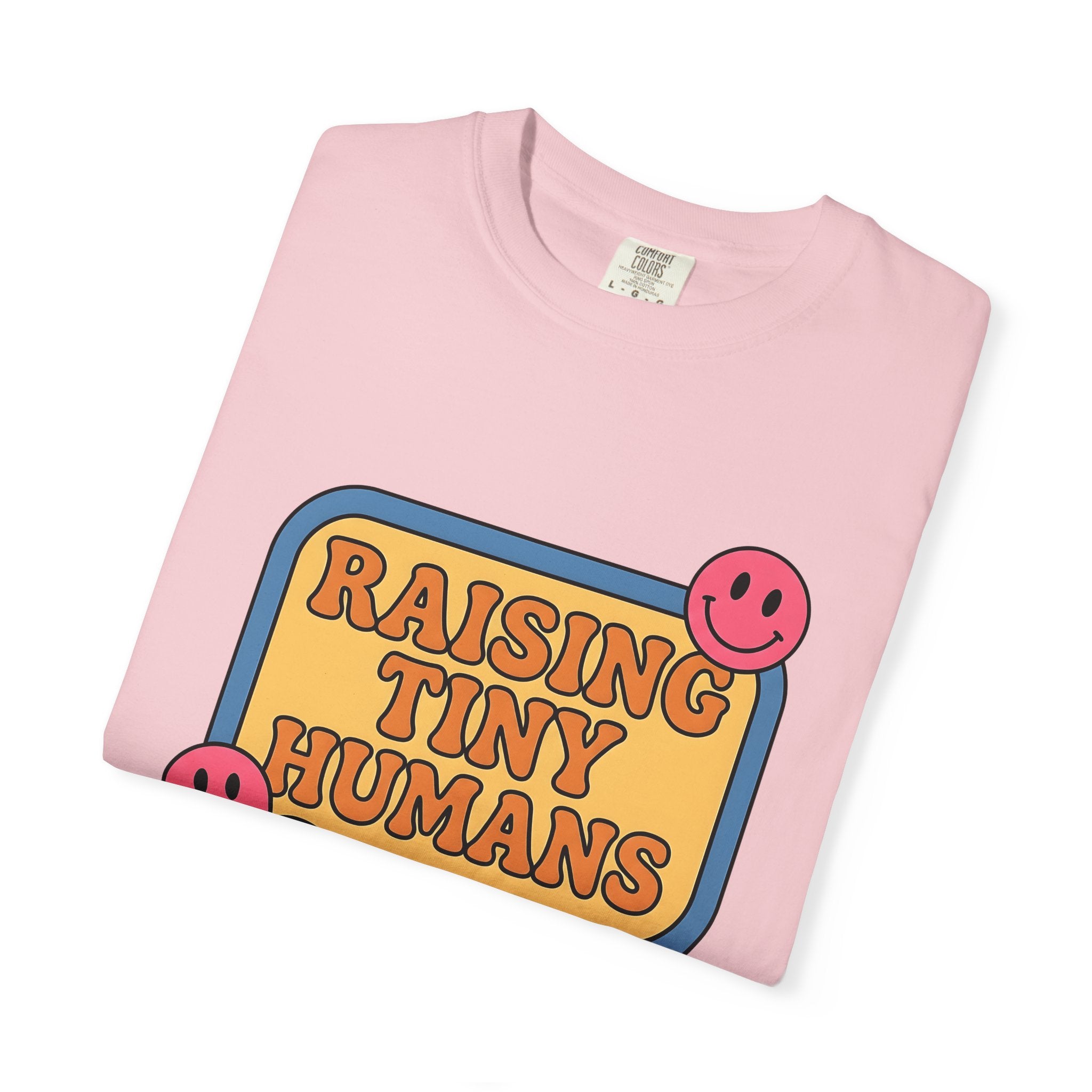 Smile Faces Shirt Moms Kid Gift Women Hand Drawn Tee Smiley Faces T-Shirt Mother Fan Illustrated Tshirt Children Graphic Striking Edge
