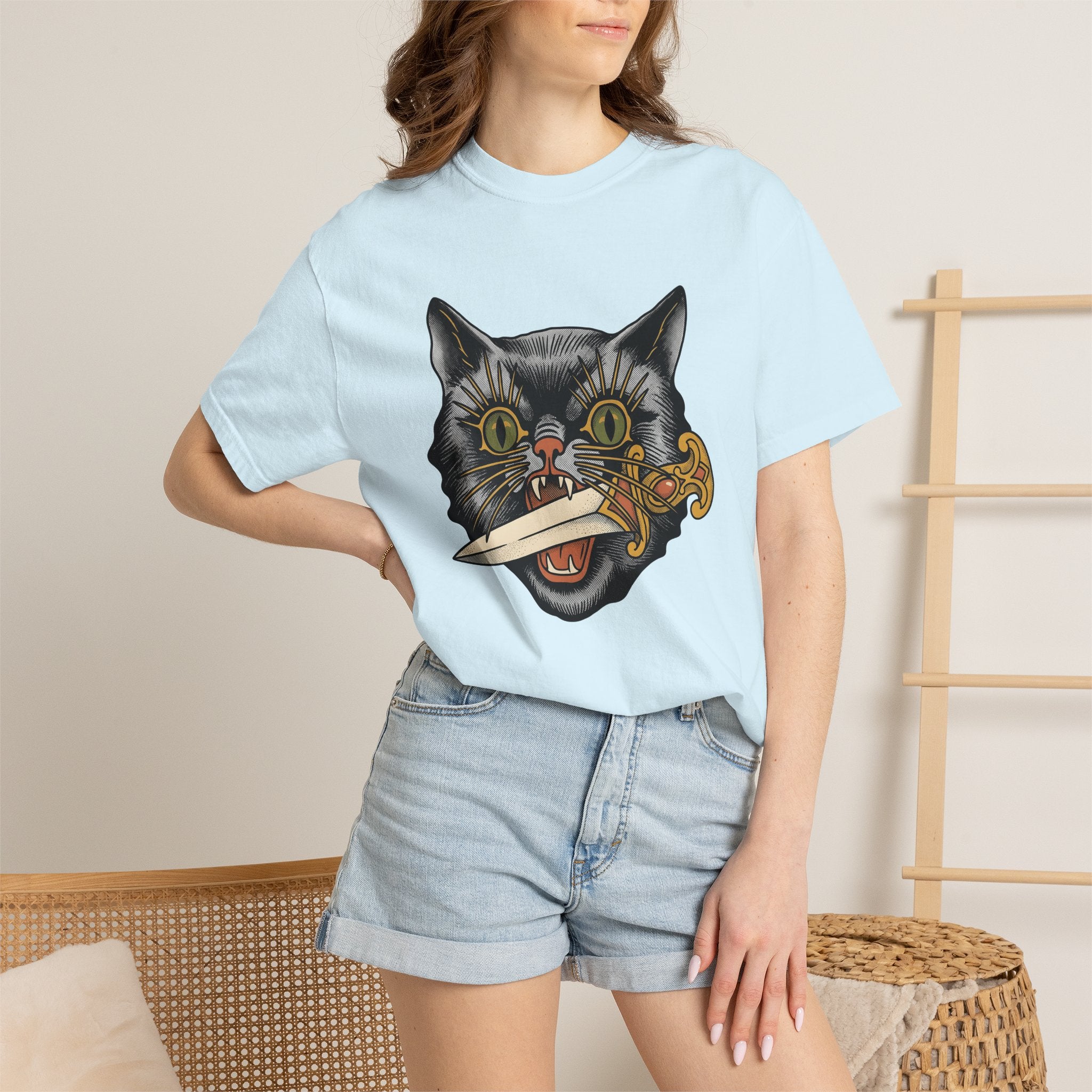 Black Kitty Shirt Cat Horror Gift Women Ink Tee Cat T-Shirt Cat Fan Tattoo Tshirt Scary Graphic Retro Knife Tshirt