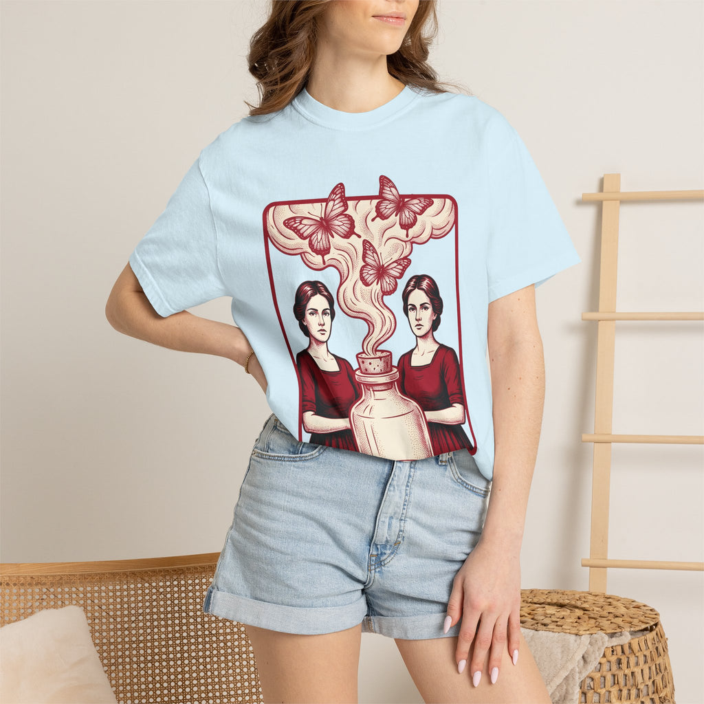 Dual Women Shirt Boho Chic Magical Gift Women Classic Tee Lesbians T-Shirt Bohemian Fan Vintage Tshirt Mystical Graphic Line Art Insect