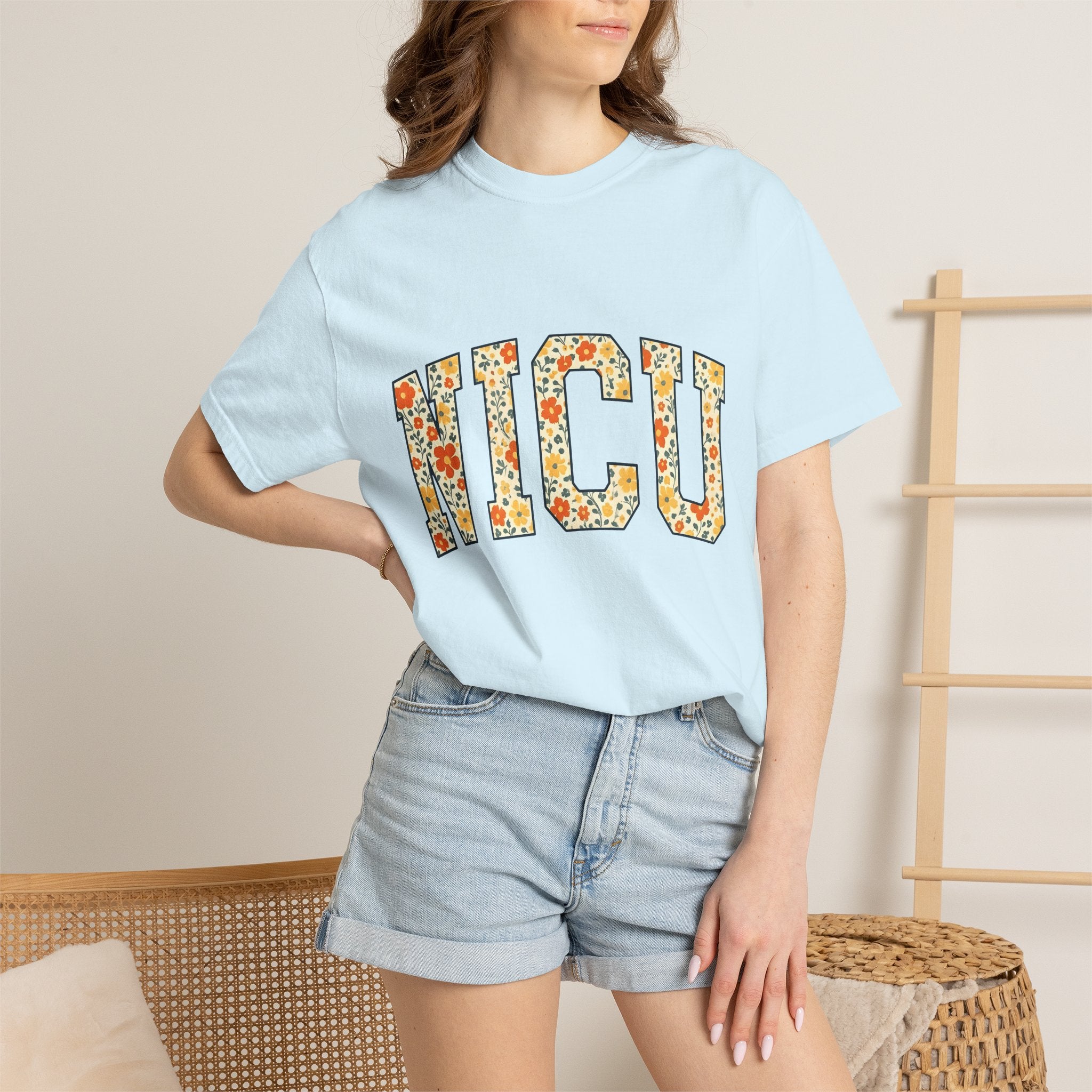 Flower Varsity Letters Shirt Nurses Clinic Gift Women Gypsy Tee Floral T-Shirt Nurse Fan Bohemian Tshirt Medical Graphic Classic Petals