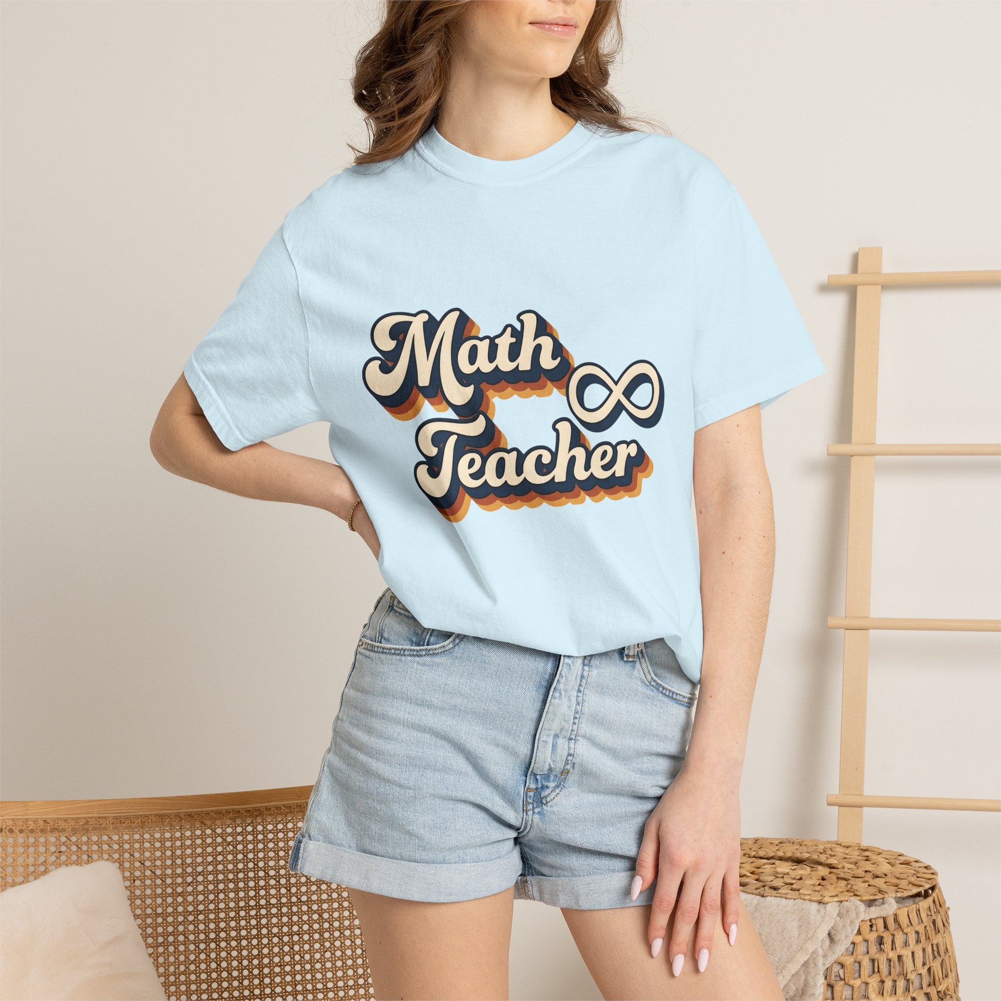 Infinity Sign Shirt Teachers Learning Gift Women Classic Tee Forever Symbol T-Shirt Educator Enthusiast Vintage Tshirt Education Graphic