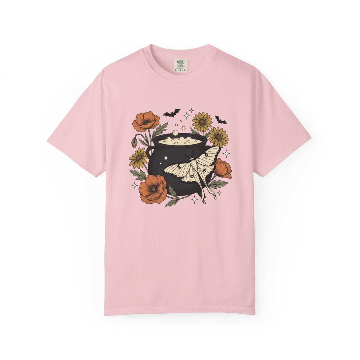 Magic Pot Shirt Halloween Sorcery Gift Women Bohemian Tee Cauldron T-Shirt Spooky Fan Witchcraft Tshirt Magic Graphic Retro Luna Butterfly