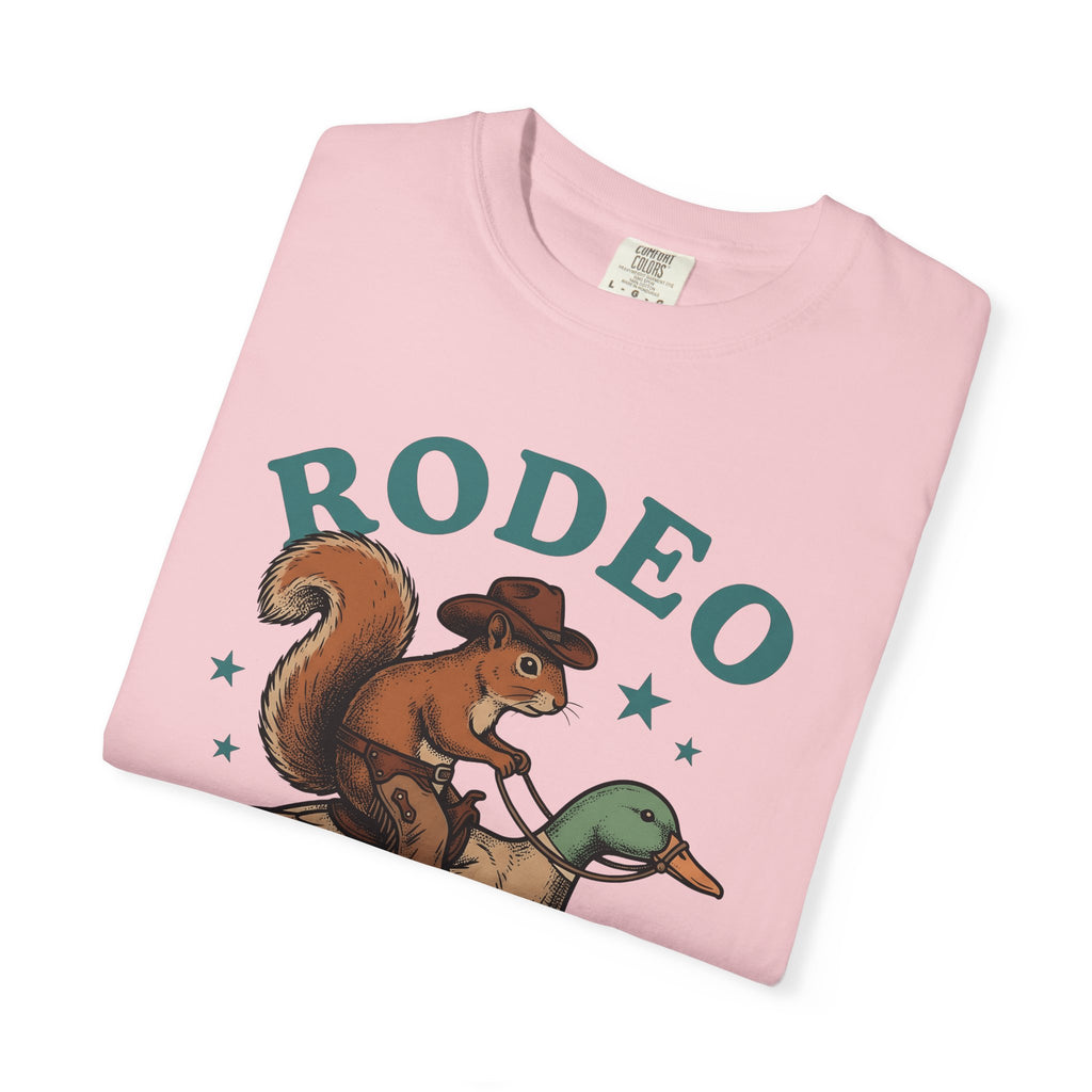 Squirrel Cowboy Shirt Animal Cowboy Gift Women Retro Tee Rodent T-Shirt Wildlife Fan Vintage Tshirt Rodeo Graphic Sketch Duck Tshirt