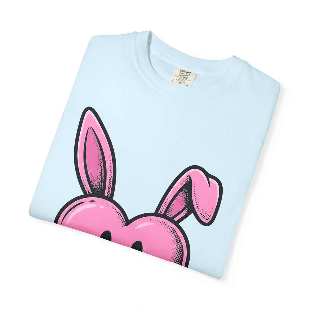 Bunny Heart Shirt Easter Kawaii Gift Women Cartoon Tee Rabbit T-Shirt Easter Fan Cute Tshirt Adorable Illustration Pop Art Smiley Face
