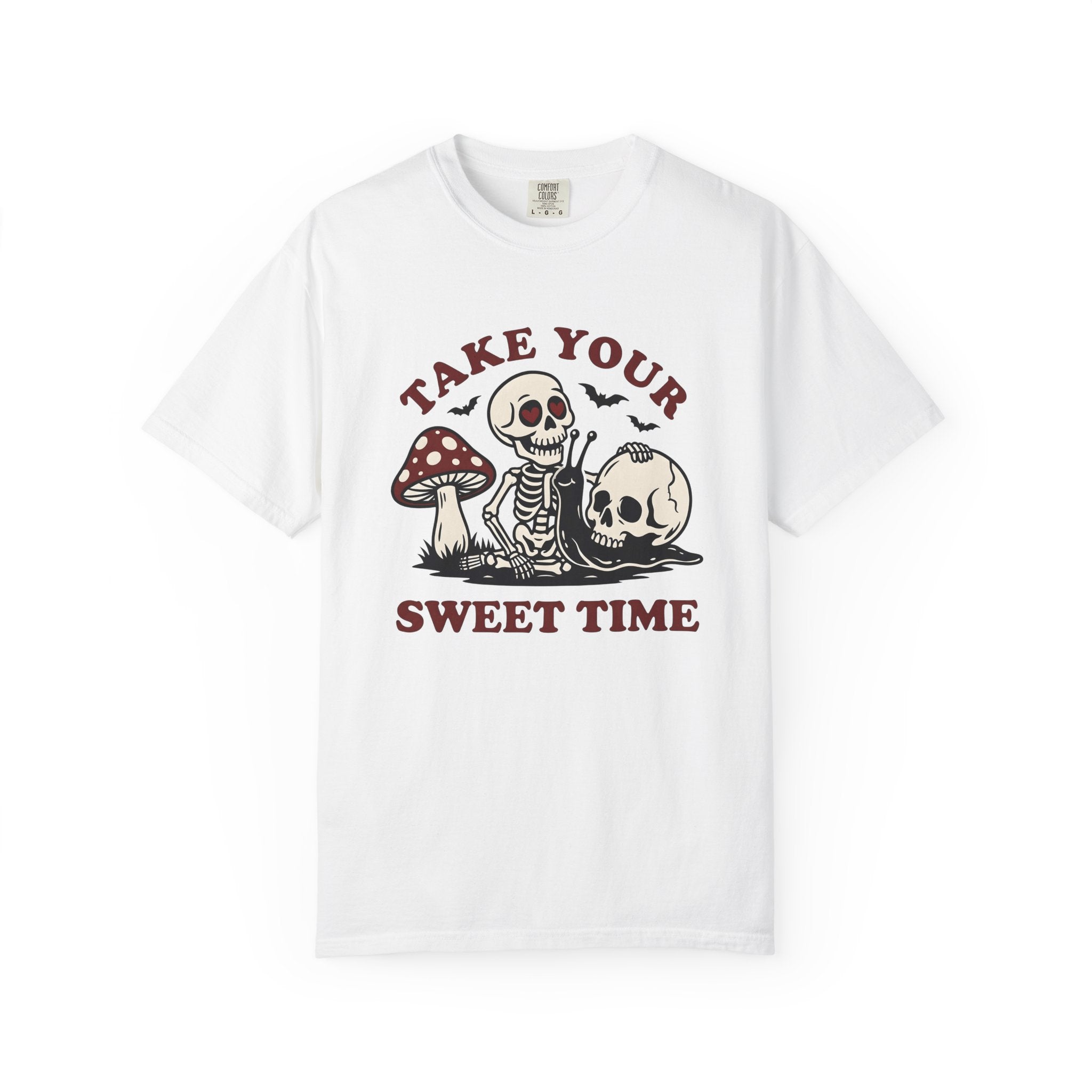 Skull Snail Shirt Halloween Alternative Gift Women Comic Tee Slug T-Shirt Horror Fan Cartoon Tshirt Goth Graphic Vintage Toadstool Tshirt