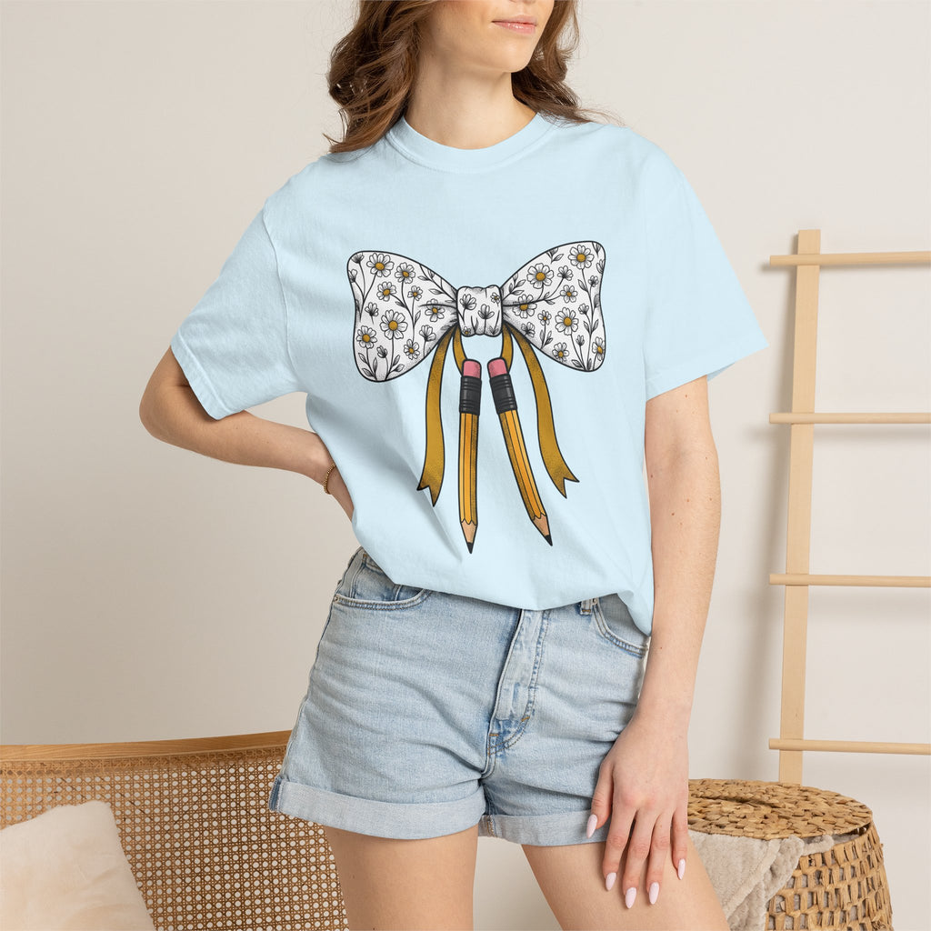 Garden Bow Pencils Shirt Teacher Petals Gift Women Cartoon Tee Pencil Case T-Shirt Educator Enthusiast Comic Tshirt Floral Graphic Rustic