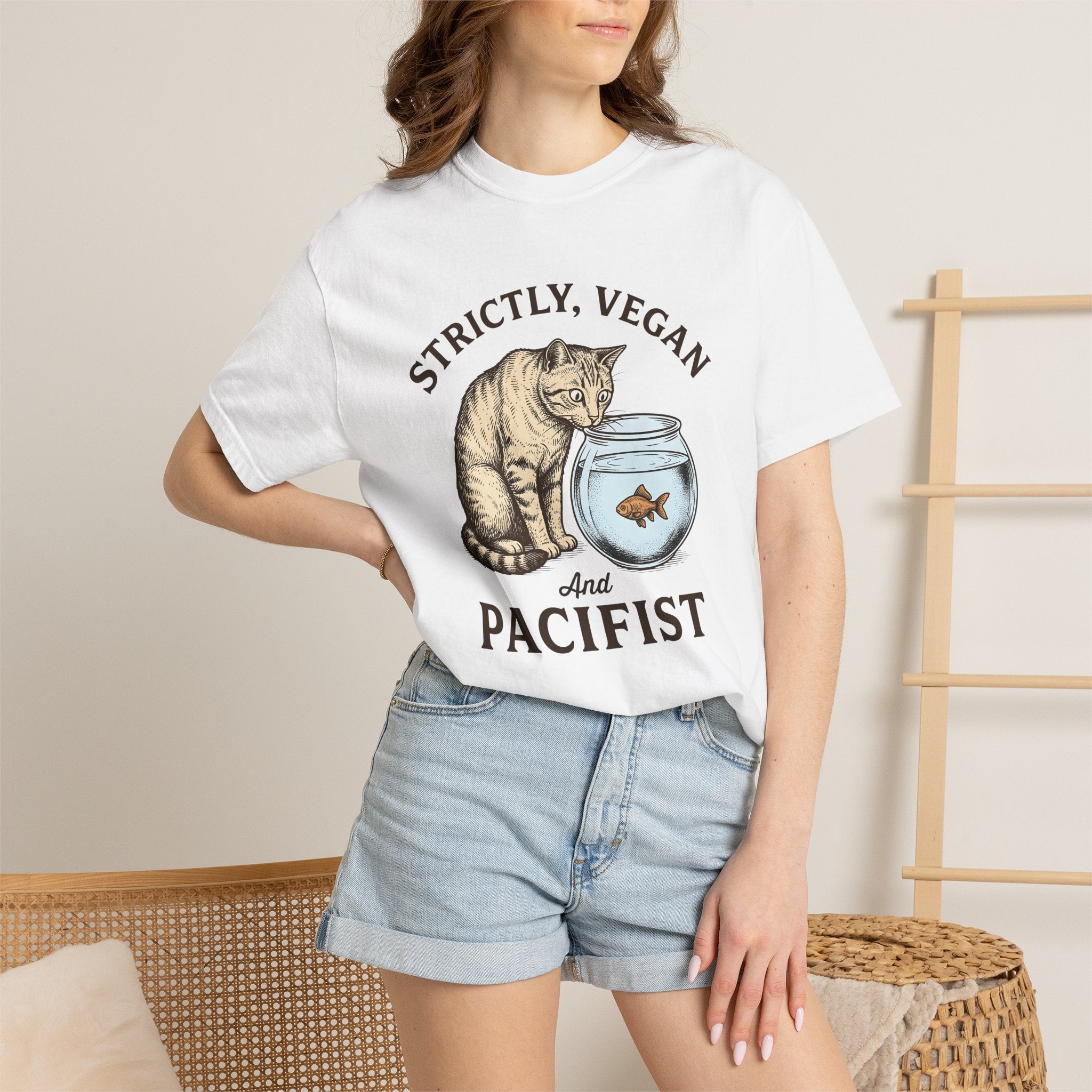 Orange Cat Shirt Cat Comedy Gift Women Hand Painted Tee Kitty T-Shirt Feline Fan Hand Drawn Tshirt Humor Graphic Doodle Fish Tank Tshirt