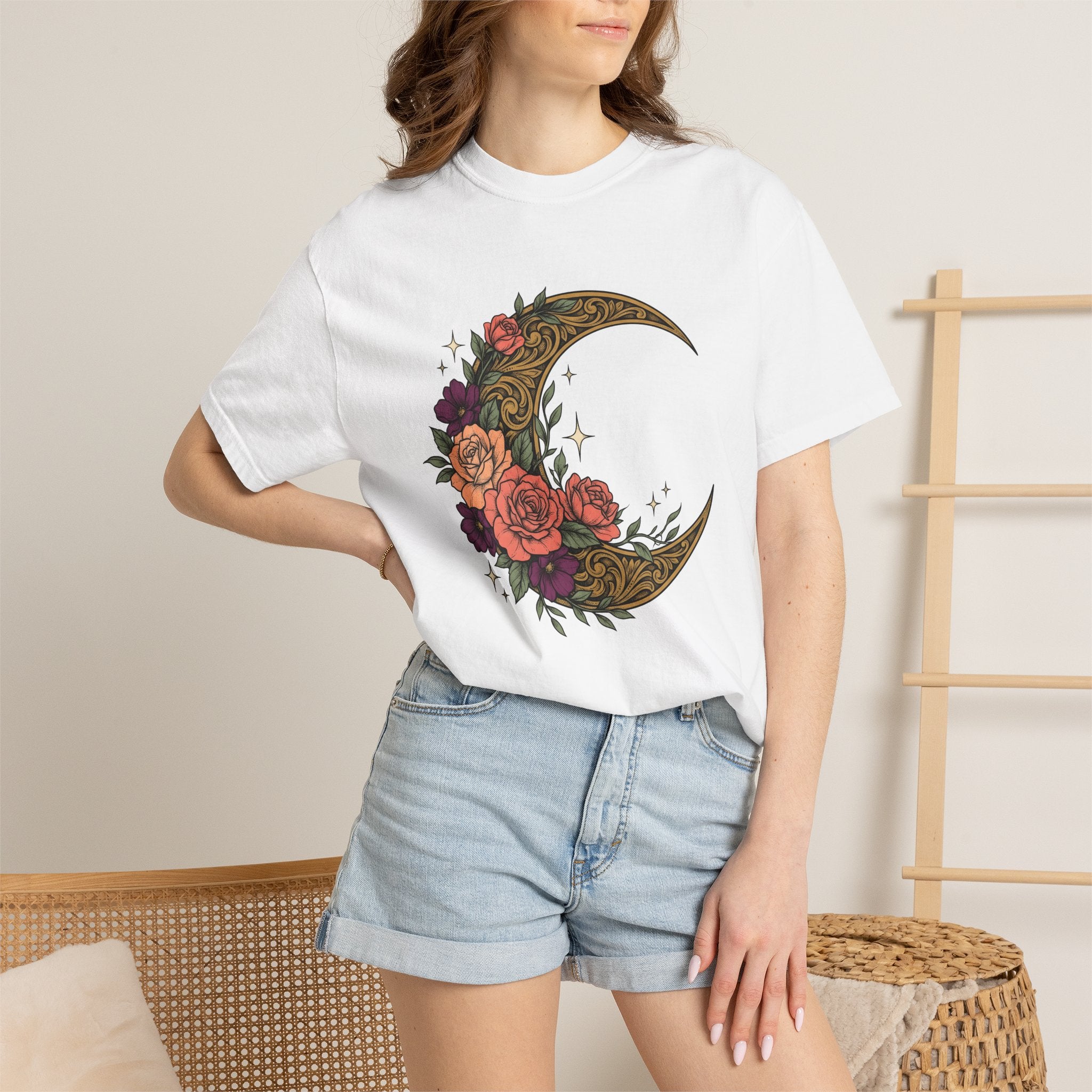 Crescent Flower Moon Shirt Cowgirl Stars Gift Women Tribal Tee Lunar T-Shirt Rodeo Fan Ethnic Tshirt Celestial Graphic Classic Wild Roses