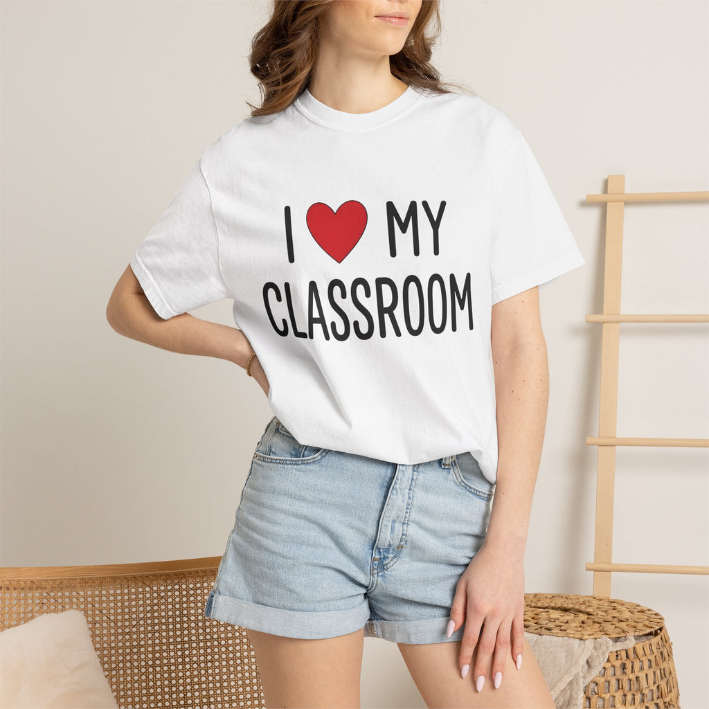 Heart Classroom Shirt Teacher School Gift Women Bold Tee Classroom T-Shirt Educator Enthusiast Graphic Tshirt Simple Design Illustration