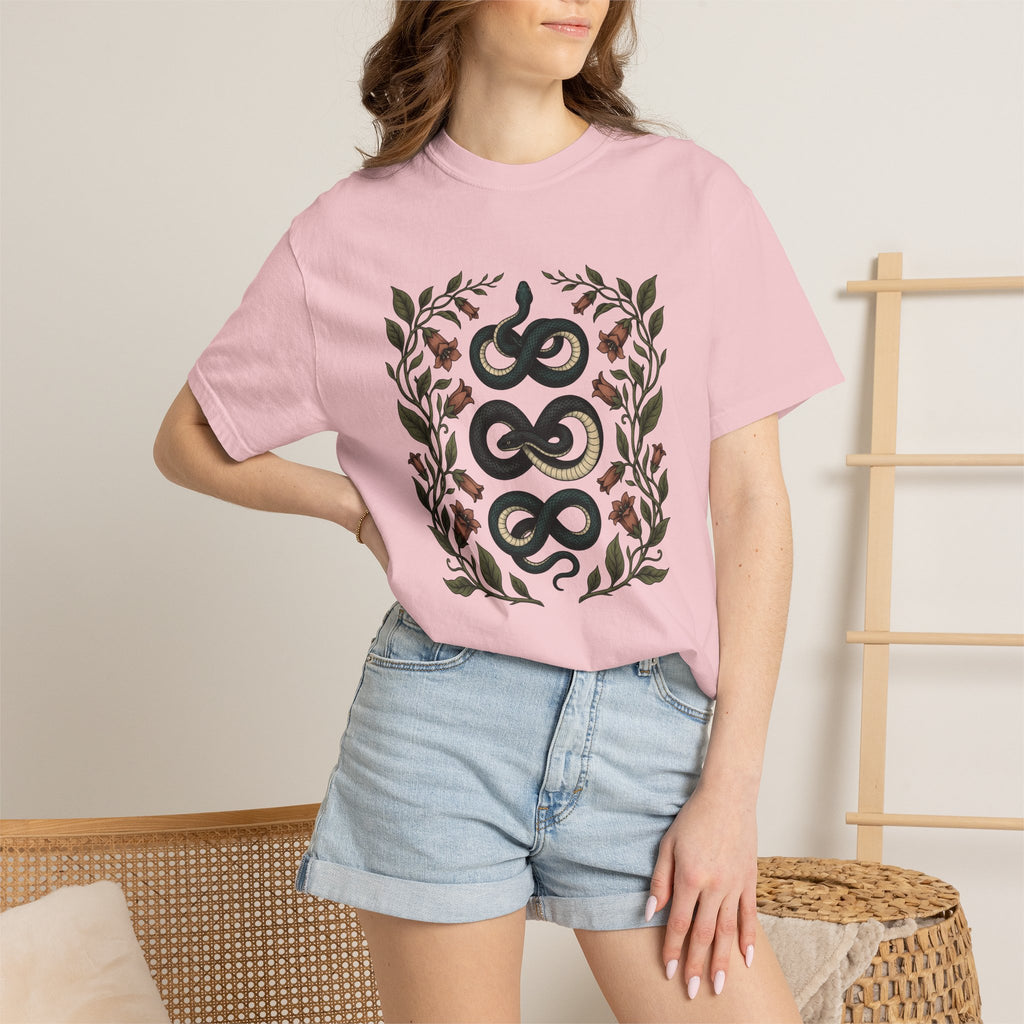 Serpent Flower Shirt Animals & Flowers Outdoors Gift Women Floral Tee Snake Flower T-Shirt Wildlife Fan Botanical Tshirt Nature Graphic