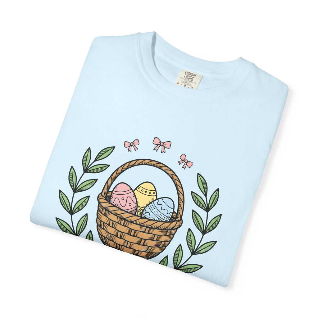 Easter Basket Shirt Easter Holiday Gift Women Hand Drawn Tee Easter Basket T-Shirt Easter Enthusiast Illustrated Graphic Holiday Design
