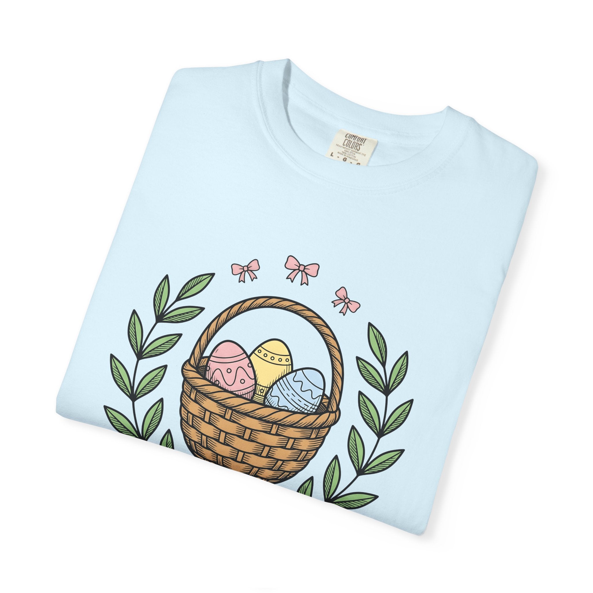 Easter Basket Shirt Easter Holiday Gift Women Hand Drawn Tee Easter Basket T-Shirt Easter Enthusiast Illustrated Graphic Holiday Design