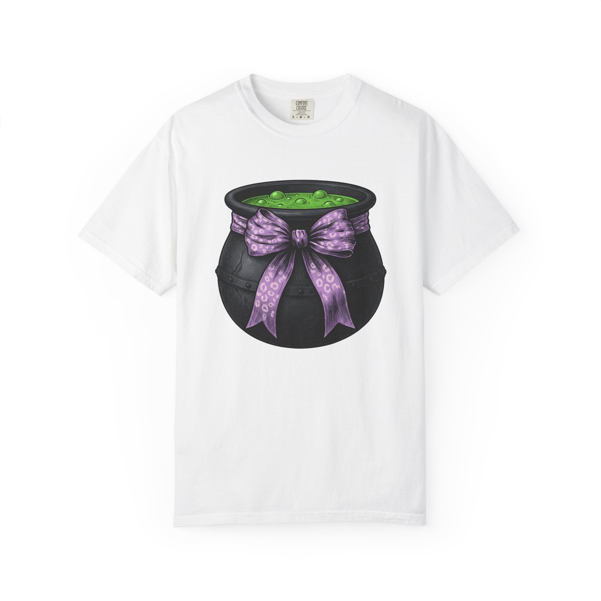Magic Cauldron Shirt Halloween Sorcery Gift Women Dark Tee Cauldron T-Shirt Horror Fan Gothic Tshirt Witchcraft Graphic Retro Ribbon Tshirt