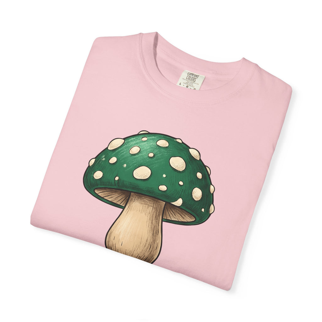 Green Fungus Shirt St Patrick's Day Wildlife Gift Women Line Art Tee Mushroom T-Shirt Shamrock Fan Fungus Graphic Tshirt Classic Speckles