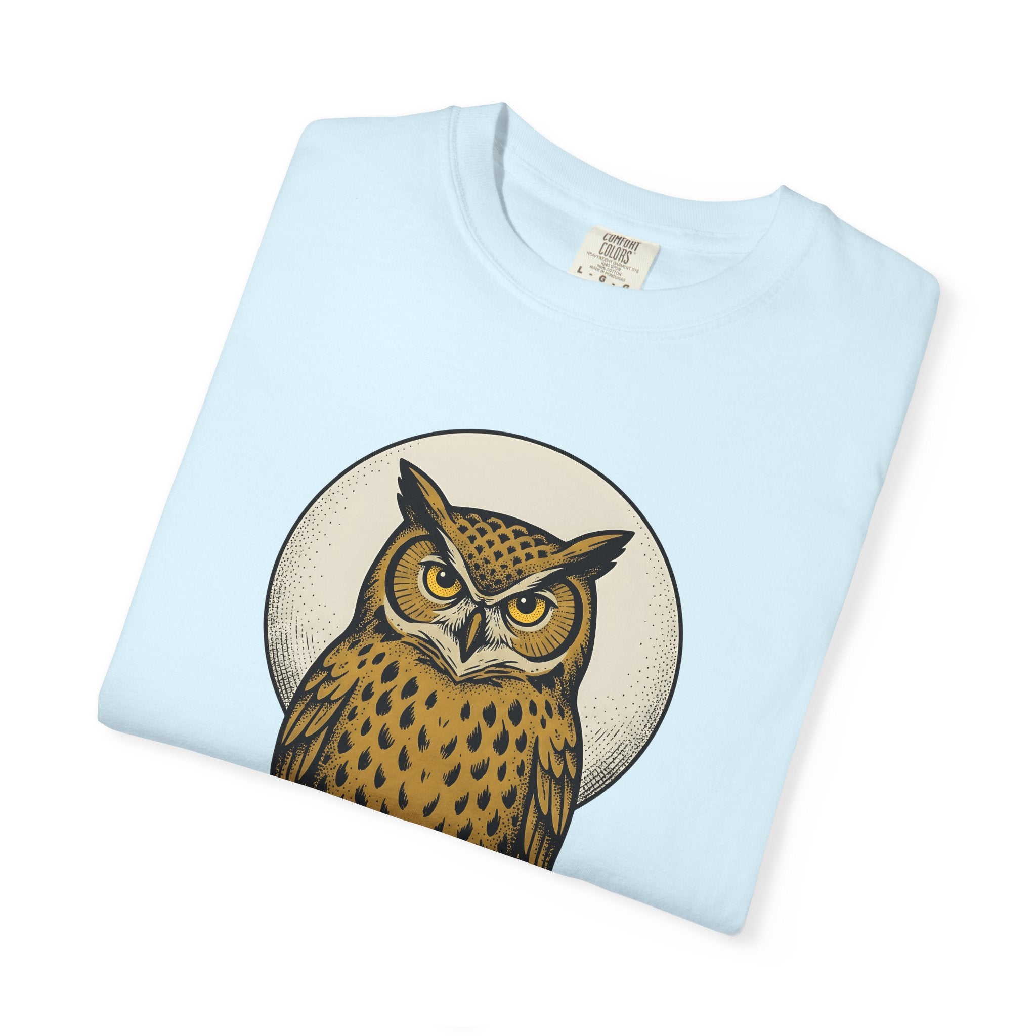 Owl Graphic Shirt Cute Animal Gift Women Vintage Tee Owl T-Shirt Kawaii Fan Retro Tshirt Wildlife Graphic Hand Drawn Moon Tshirt