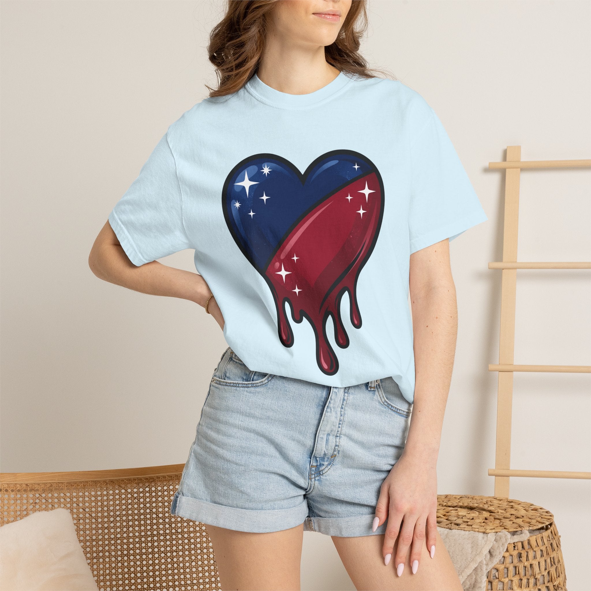 Patriotic Heart Shirt 4th Of July Patriotic Gift Women Bold Graphic Tee Heart T-Shirt Independence Day Enthusiast Graphic Tshirt American