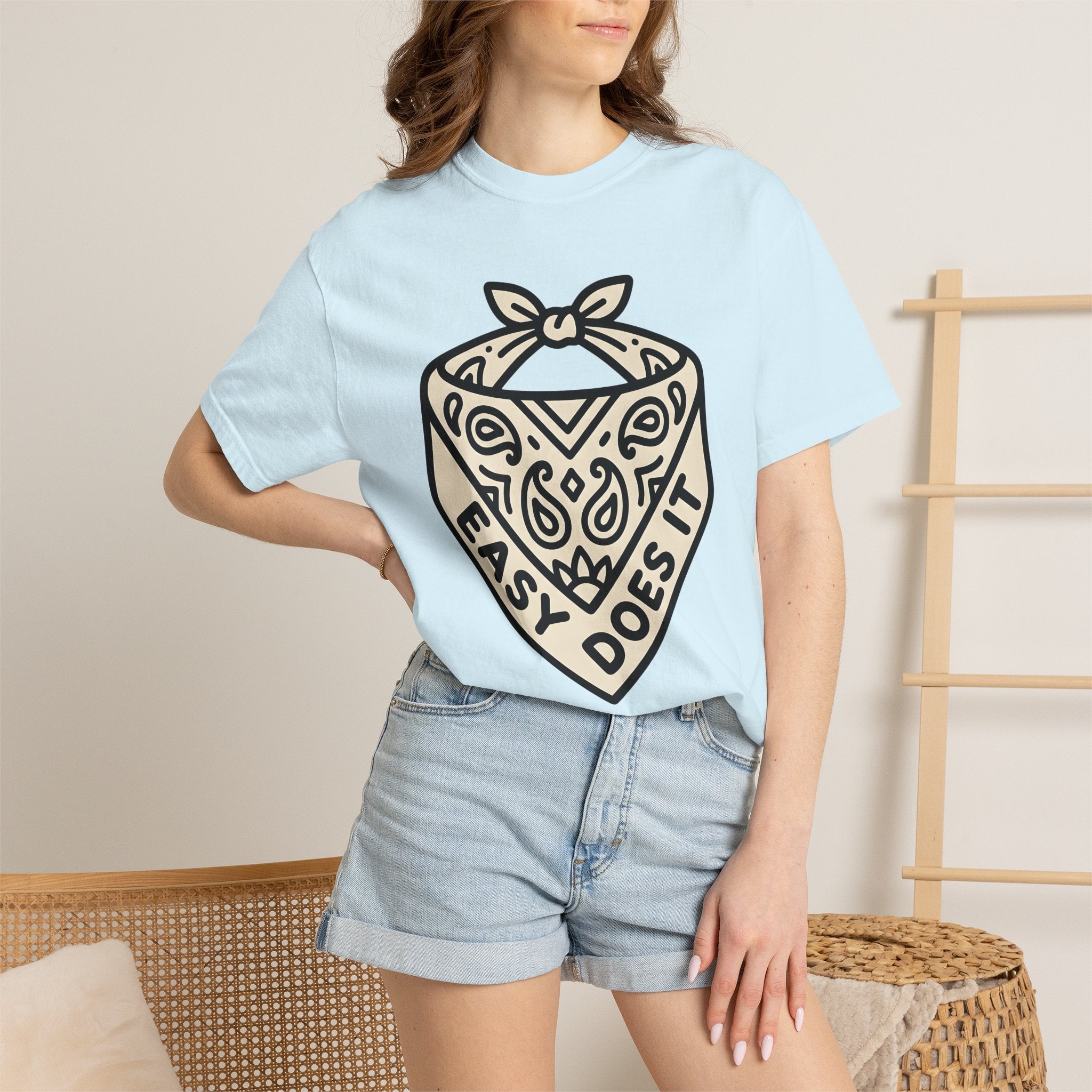 Bandana Graphic Shirt Cowgirl Rodeo Gift Women Western Tee Bandana T-Shirt Cowgirl Fan Western Art Tshirt Rodeo Graphic Minimalist Paisley