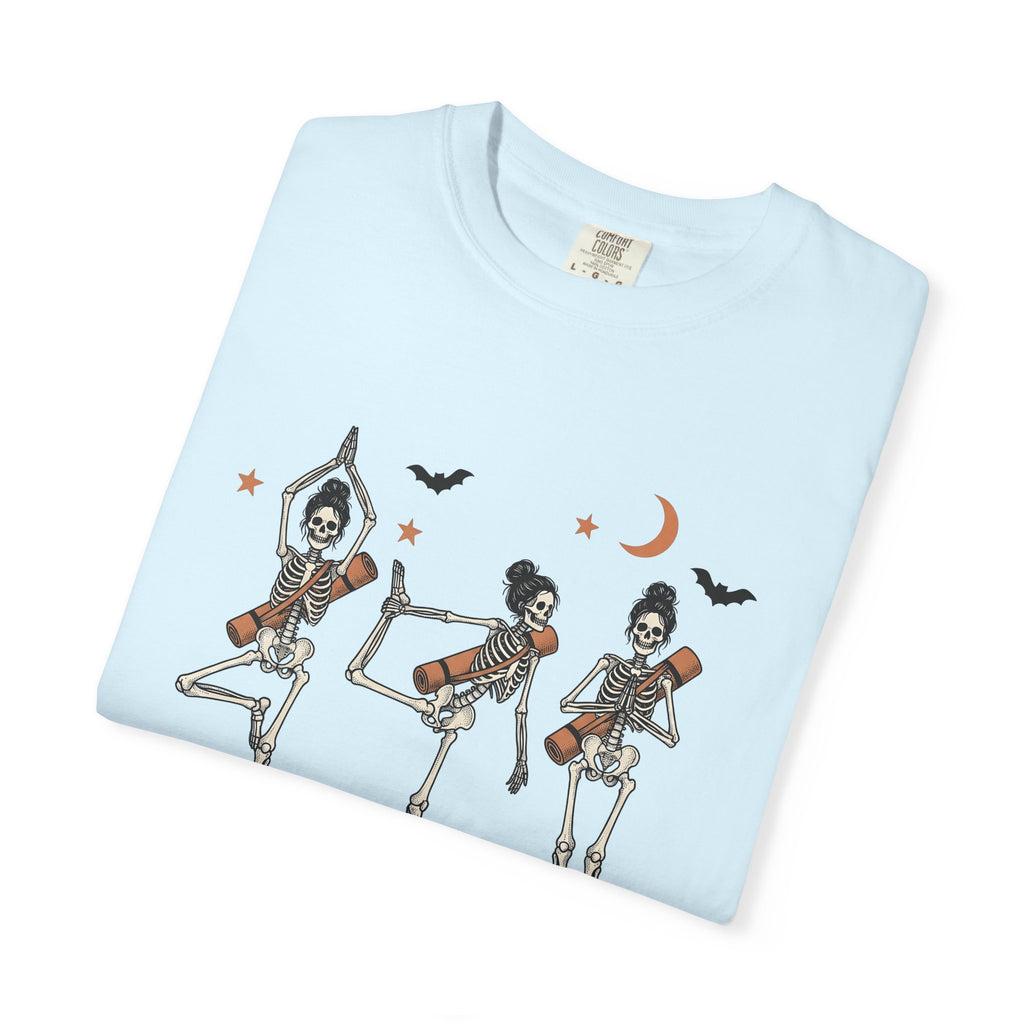 Skeleton Pose Shirt Mom Fall Gift Women Distressed Tee Skeleton T-Shirt Mother Fan Grunge Tshirt Autumn Graphic Line Art Bat Wings Tshirt