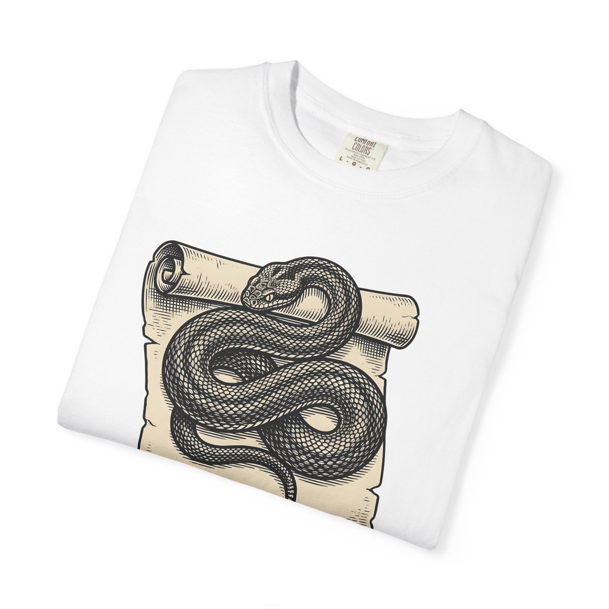 Snake Scroll Shirt Gothic Occult Gift Women Vintage Tee Serpent T-Shirt Dark Fan Retro Tshirt Mystic Graphic Hand Drawn Poison Bottle Tshirt