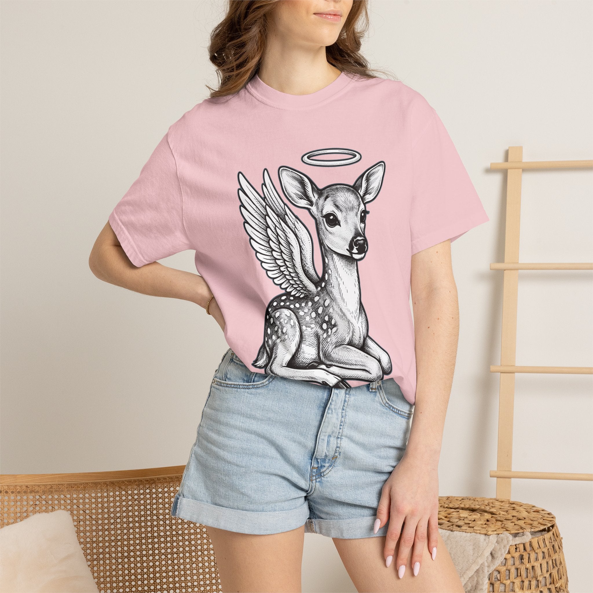 Mythical Doe Shirt Cute Wildlife Gift Women Cartoon Tee Fawn T-Shirt Adorable Fan Cartoonish Tshirt Wildlife Graphic Classic Plumage Tshirt