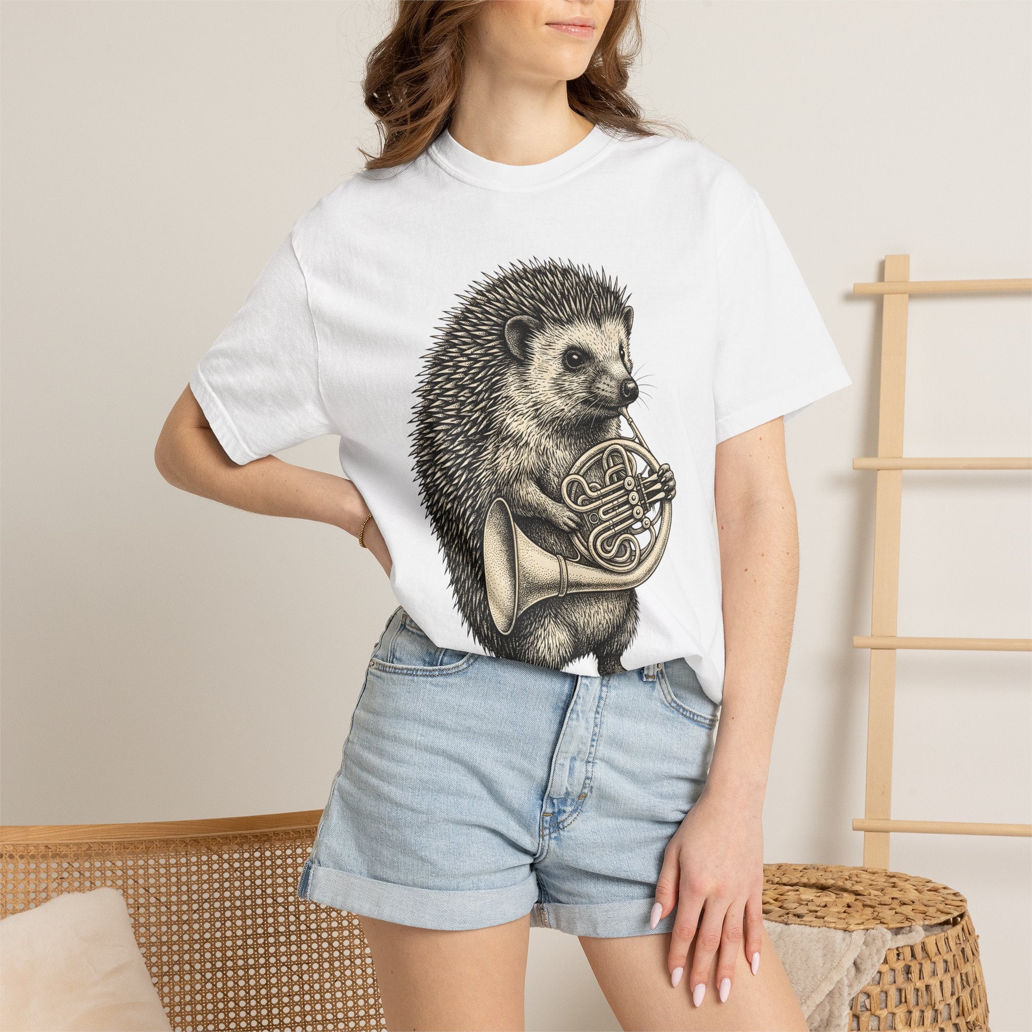Hedgehog Horn Shirt Animals Instruments Gift Women Retro Tee Prickles T-Shirt Wildlife Fan Vintage Tshirt Musical Instrument Graphic Sketch