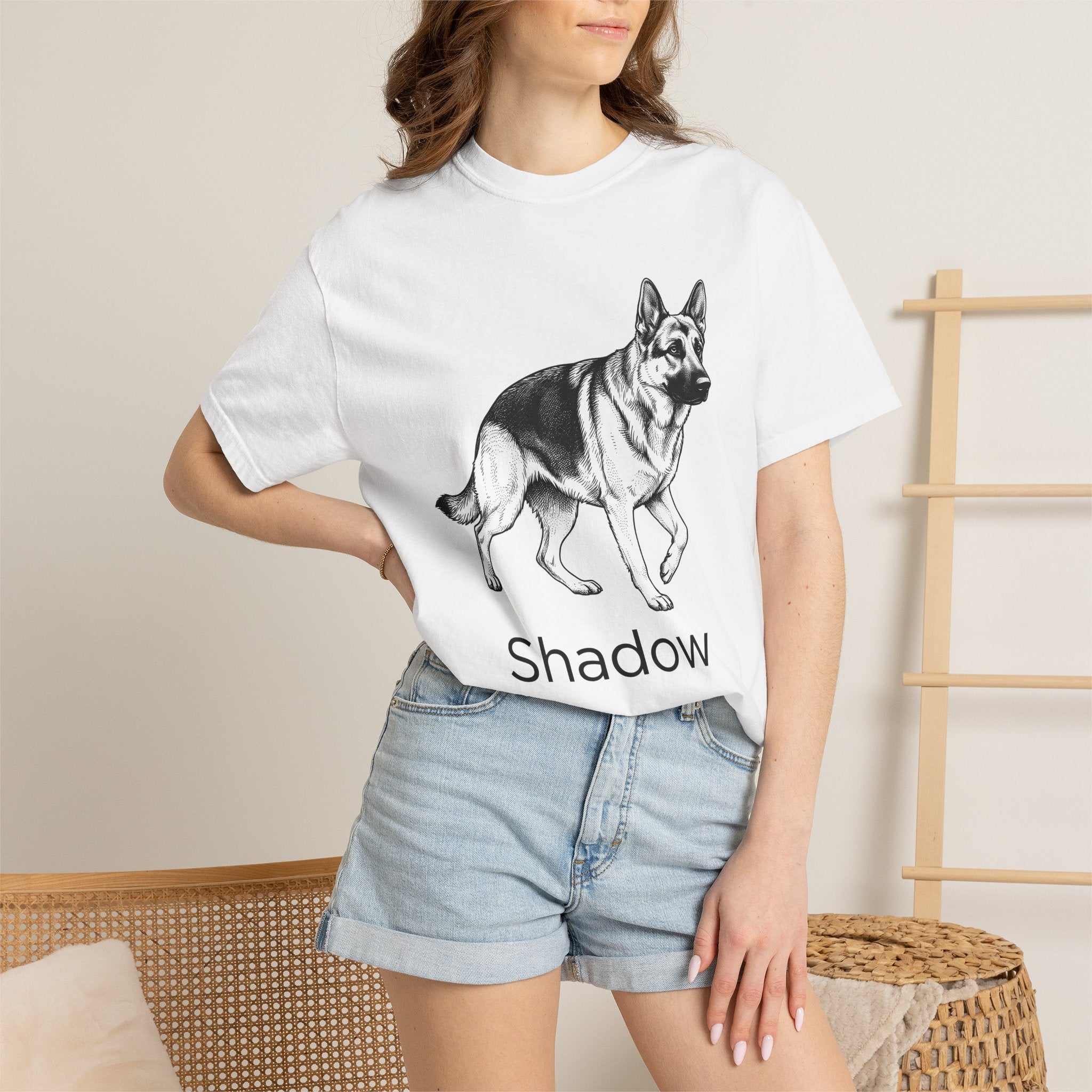 German Shepherd Shirt Dog Animal Gift Women Hand Drawn Tee Alsatian T-Shirt Dog Fan Illustrated Design Vintage Pet Portrait Tshirt
