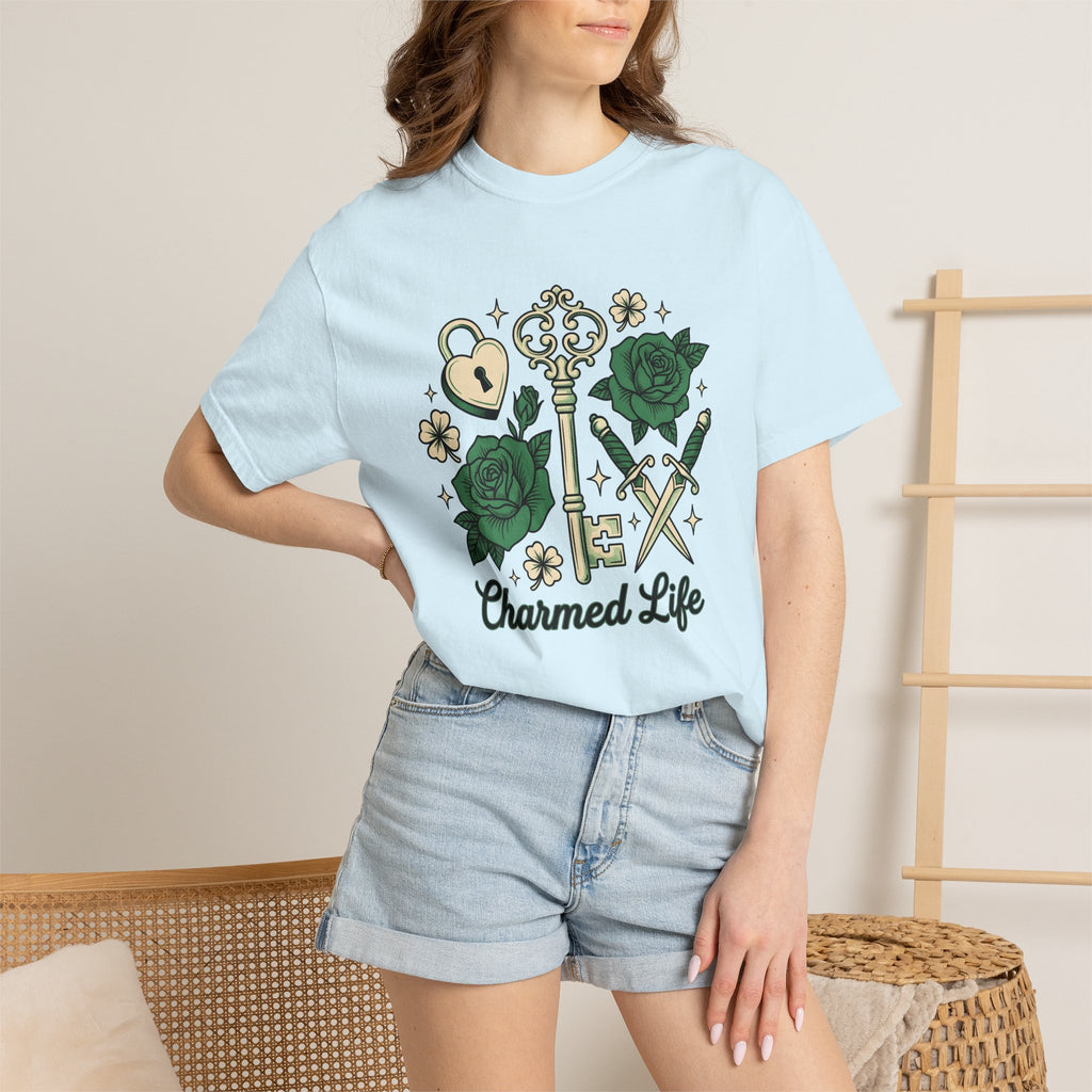 Classic Key Roses Shirt St Patricks Day Prosperity Gift Women Vintage Tee Floral Keys T-Shirt Luck Enthusiast Retro Tshirt Abundance Graphic