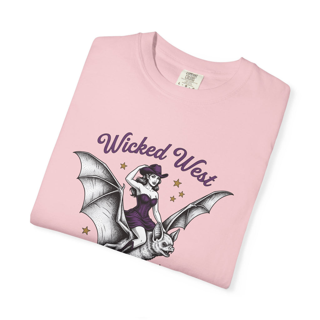 Cowgirl Bat Shirt Halloween Gothic Gift Women Vintage Tee Baseball Bat T-Shirt Horror Fan Dark Tshirt Gothic Graphic Retro Stars Tshirt