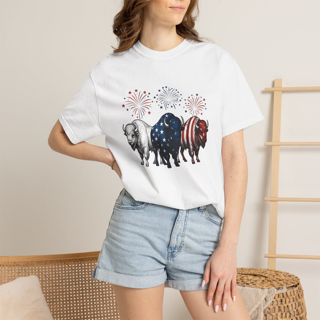 Liberty Bison Shirt America Ranch Gift Women Classic Tee Bison T-Shirt Patriot Fan Buffalo Tshirt Ranch Graphic Doodle Pyrotechnics Tshirt