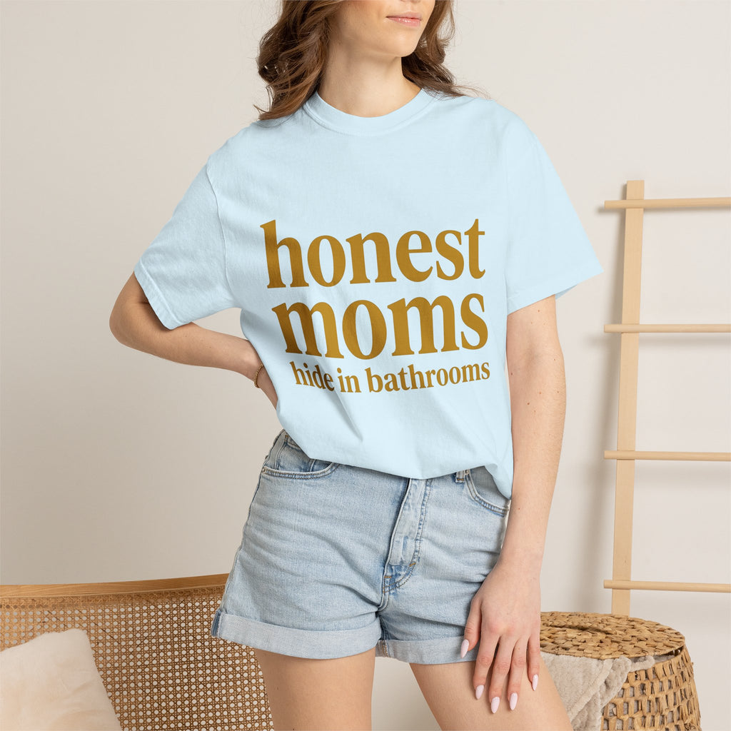 Strong Text Print Shirt Moms Comedy Gift Women Clean Tee Typography T-Shirt Mom Enthusiast Minimalist Tshirt Humor Graphic Classic