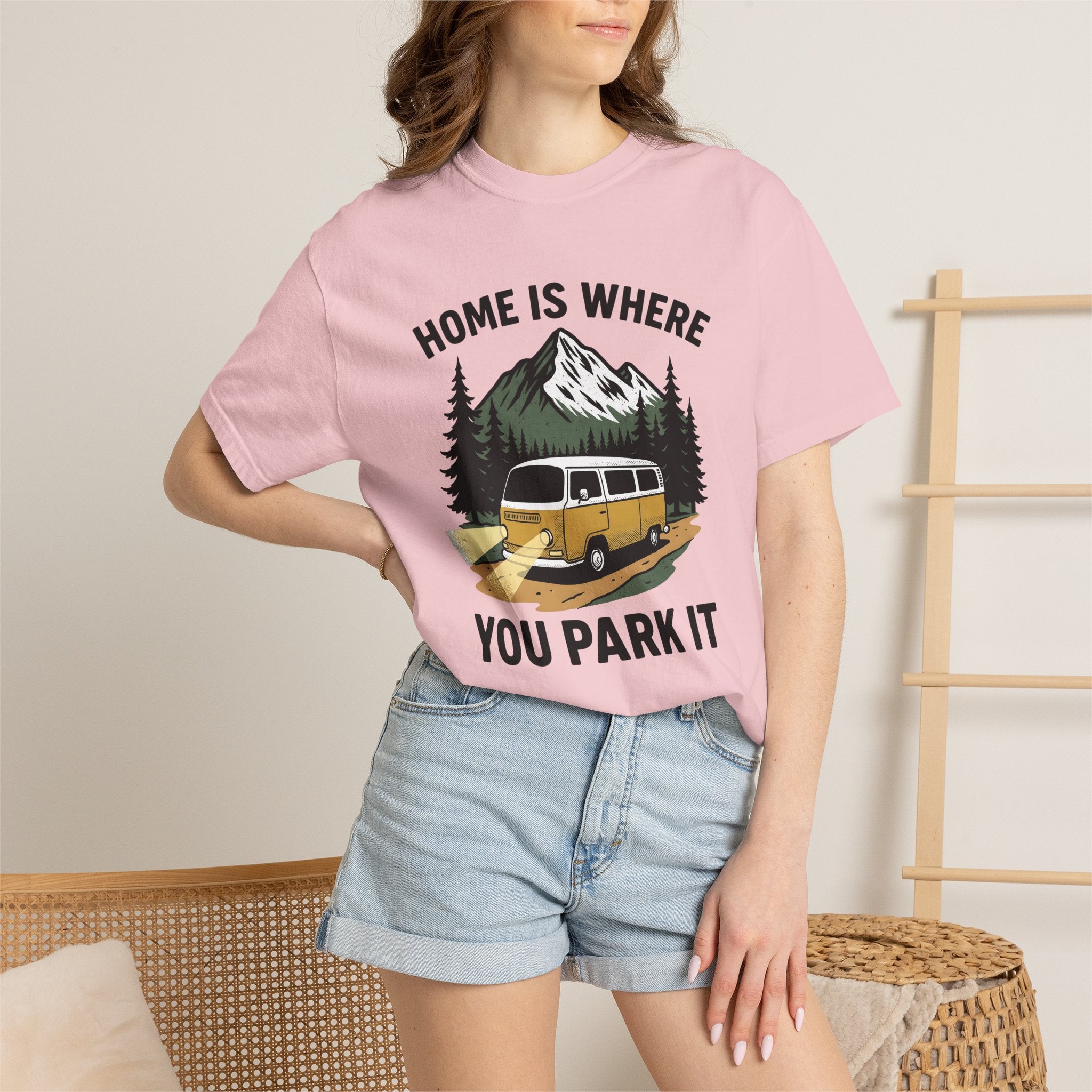 Camper Bus Shirt Camping Hiking Gift Women Classic Tee Motorhome T-Shirt Camper Fan Vintage Tshirt Trekker Graphic Outline Hill Tshirt