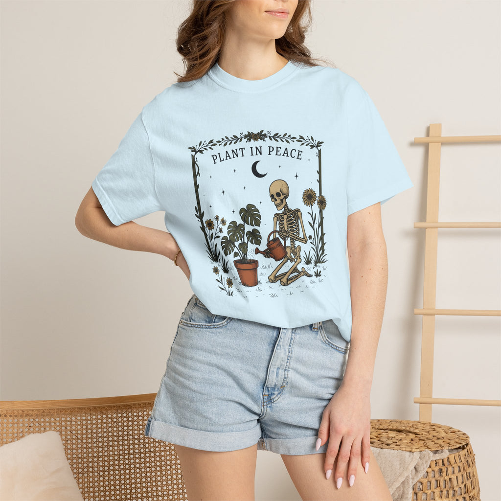 Skeleton Gardening Shirt Halloween Plant Gift Women Boho Tee Bones T-Shirt Spooky Fan Boho Chic Tshirt Floral Graphic Vintage Monstera