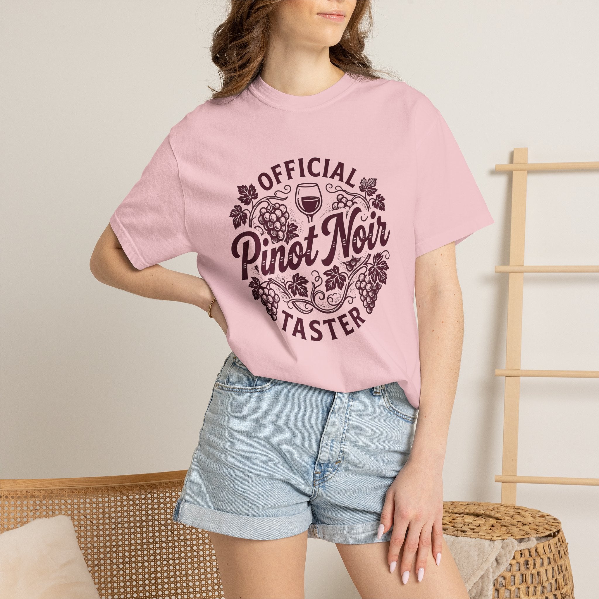 Wine Glass Shirt Wine Foodie Gift Women Vintage Tee Goblet T-Shirt Vino Fan Retro Tshirt Epicure Graphic Hand Drawn Grapes Tshirt