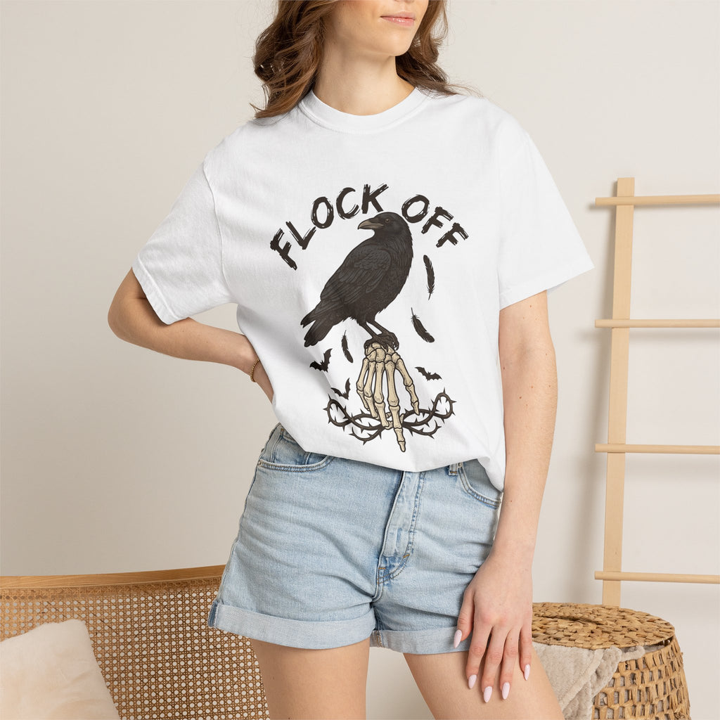 Raven Skeletal Hand Shirt Gothic Fall Gift Women Horror Tee Crow T-Shirt Goth Fan Creepy Tshirt Autumn Graphic Antique Bat Wings Tshirt