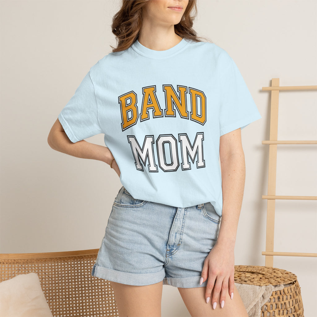 Varsity Lettering Design Shirt Band Mom Institution Gift Women Thick Tee Letterman T-Shirt Band Parent Enthusiast Bold Graphic Illustration