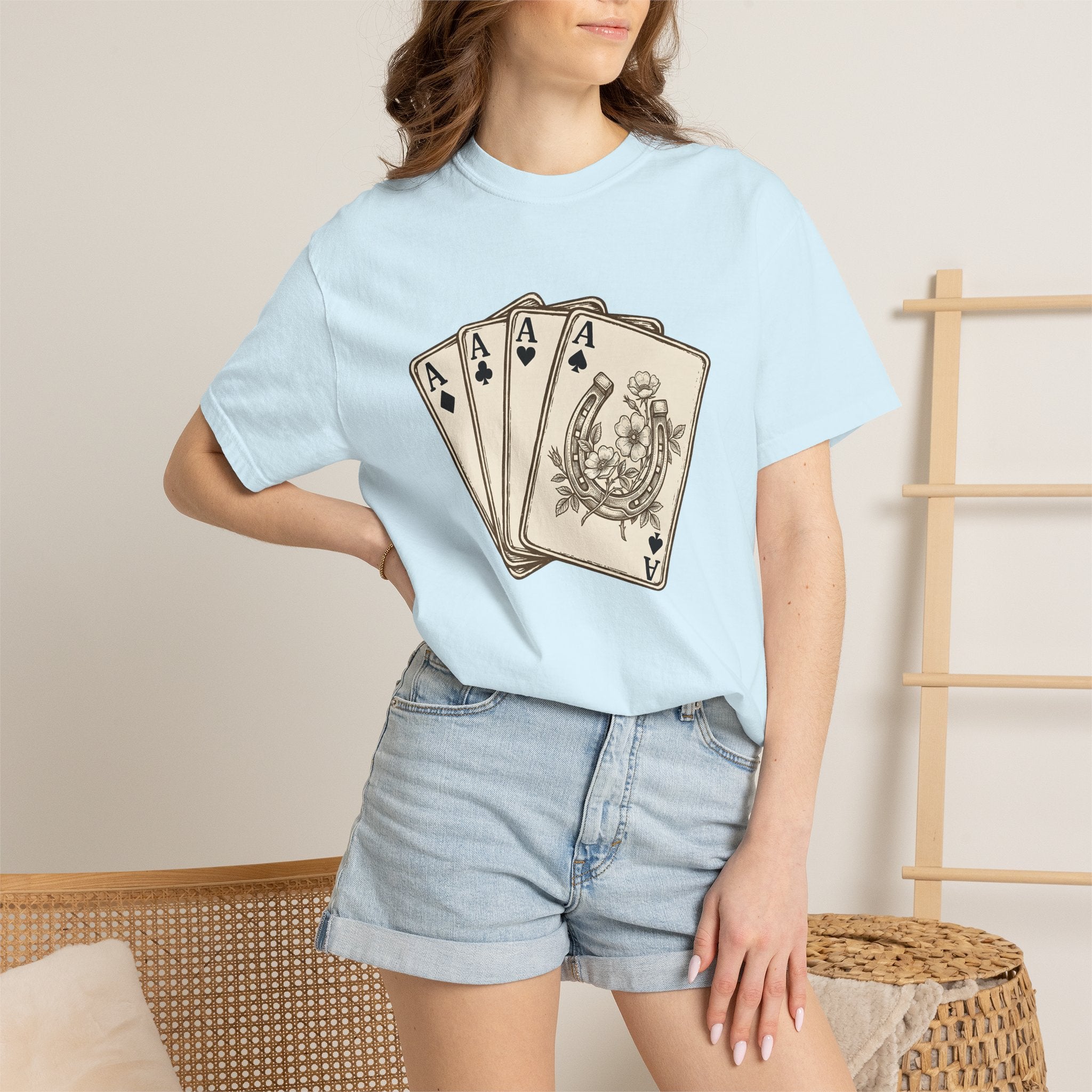Playing Cards Shirt Cowgirl Gambling Gift Women Vintage Tee Poker T-Shirt Cowboy Fan Retro Tshirt Betting Graphic Western Horseshoe Tshirt