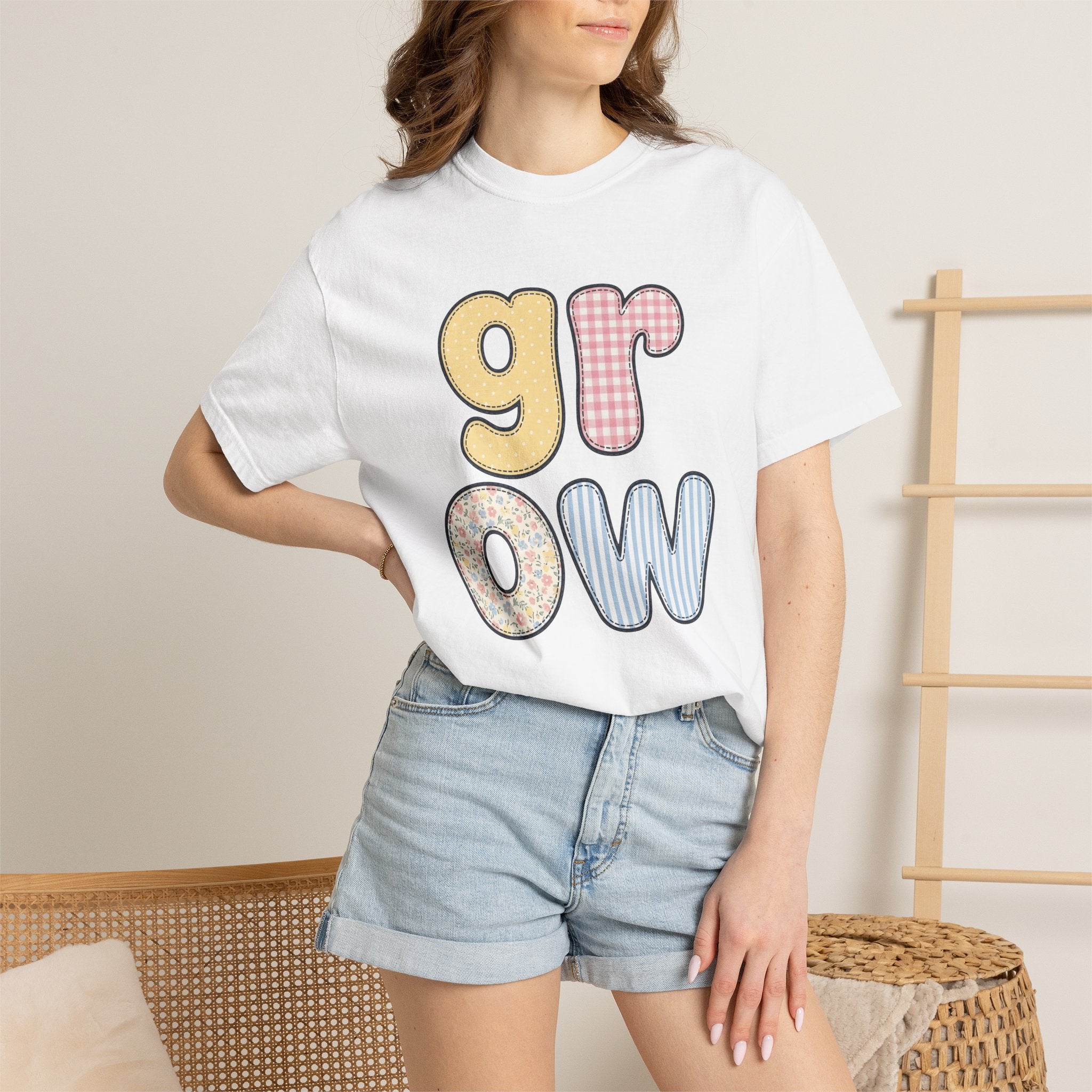 Stitched Letters Shirt Teachers Learning Gift Women Sweet Tee Lettering T-Shirt Educator Enthusiast Cute Tshirt Education Graphic Old School