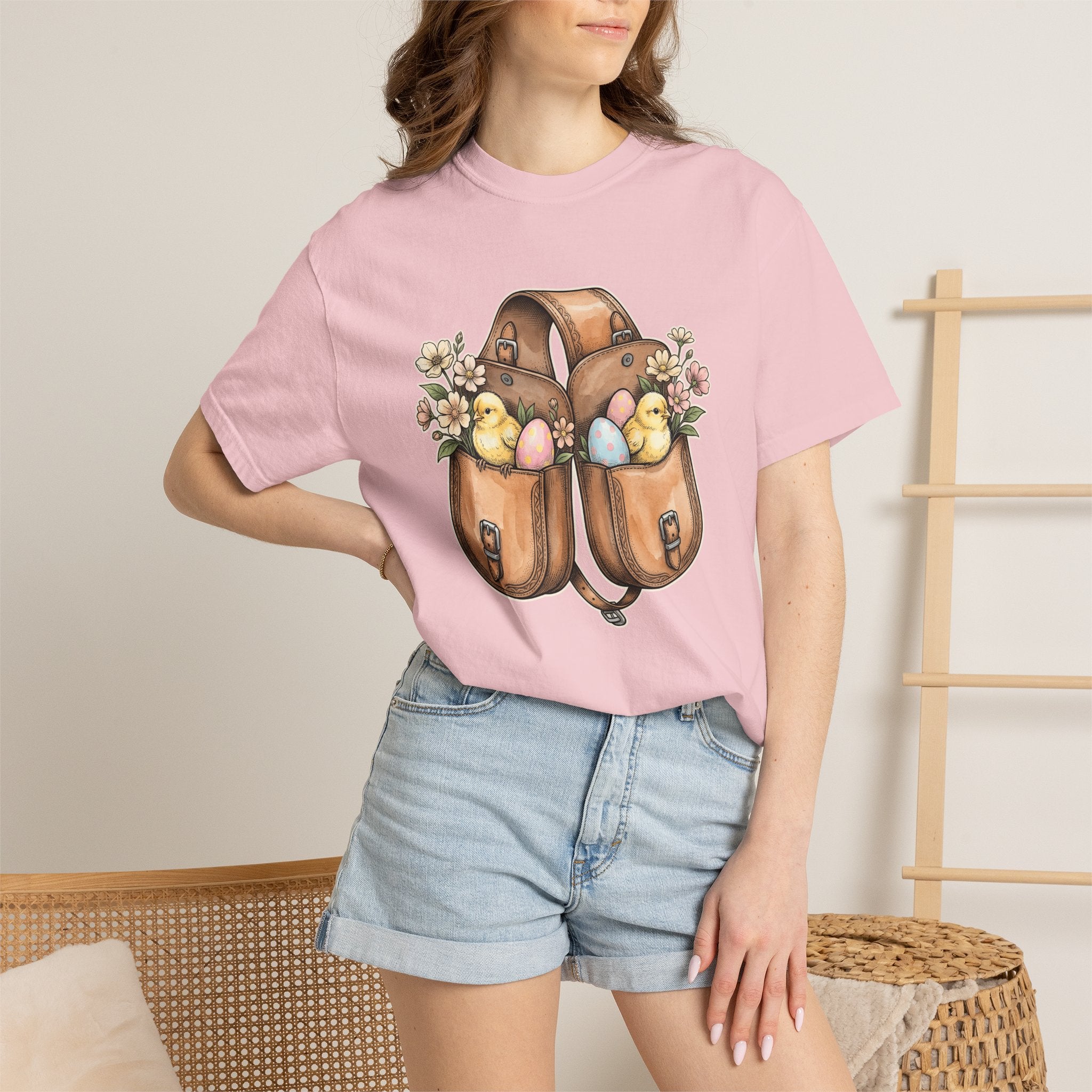 Baby Chicken Bag Shirt Easter Flowers Gift Women Floral Tee Chick Bag T-Shirt Easter Fan Botanical Graphic Tshirt Retro Nest Tshirt