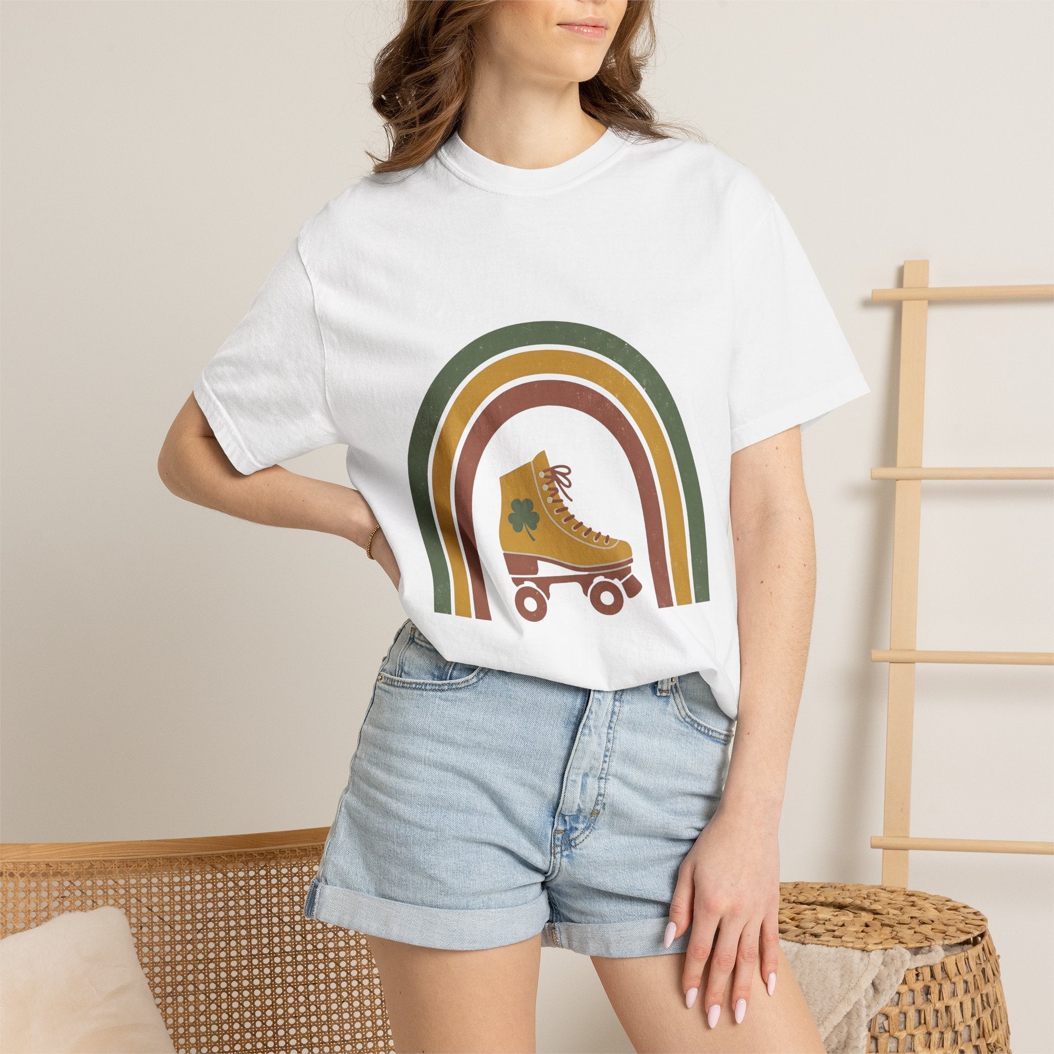 Roller Skate Shirt St Patrick's Day Rollerblading Gift Women Retro Tee Skateboard T-Shirt Shamrock Fan Vintage Tshirt Inline Skating Graphic
