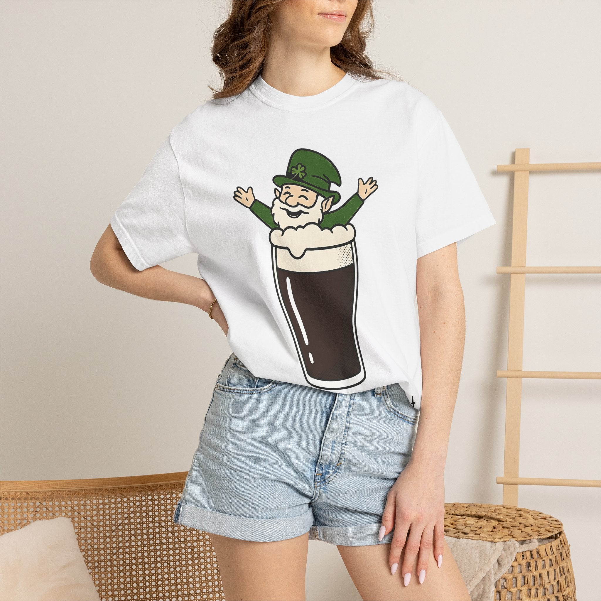 Leprechaun Mug Shirt St Patrick's Day Lager Gift Women Comic Tee Beer Mug T-Shirt St Patricks Fan Cartoon Tshirt Beer Graphic Hand Drawn