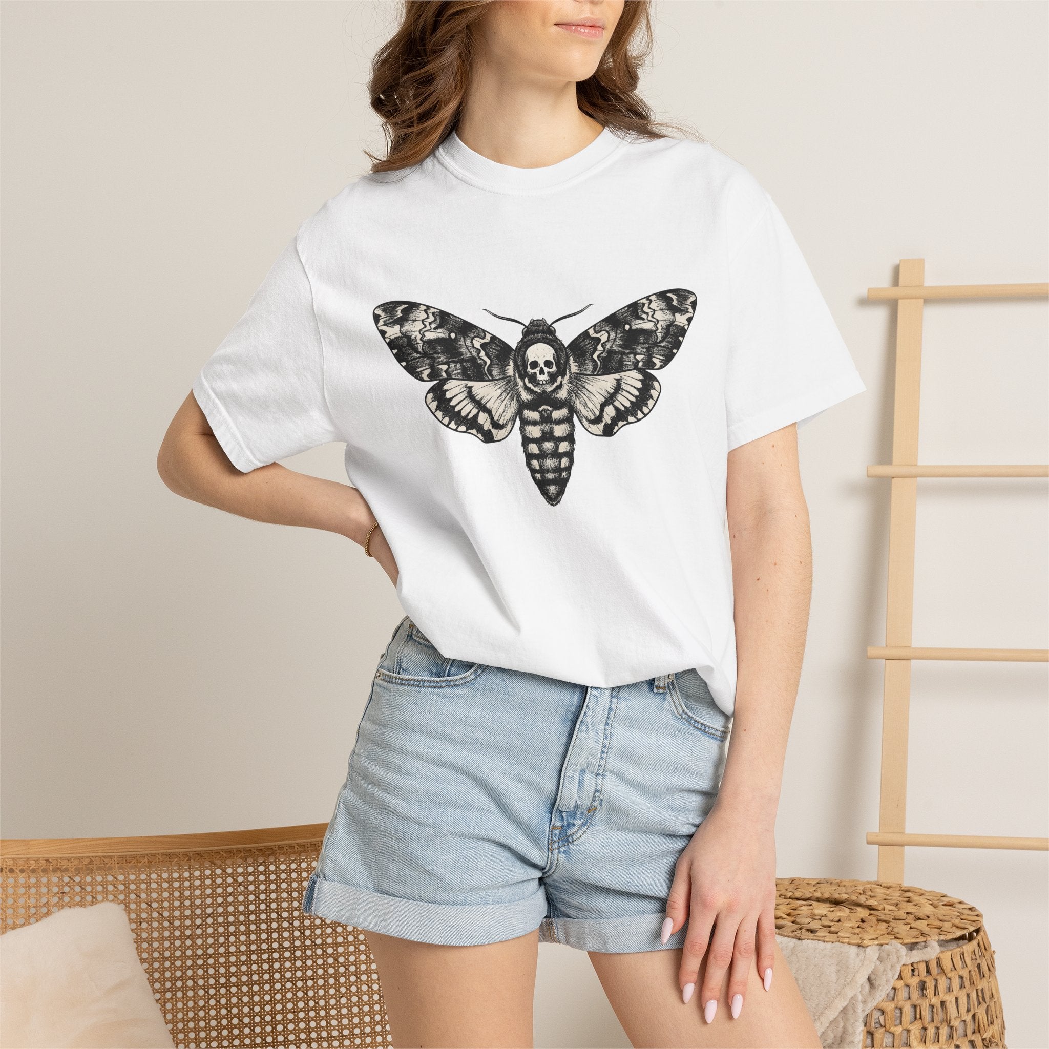 Death Insect Shirt Boho Chic Mysticism Gift Women Spooky Tee Beetle T-Shirt Bohemian Enthusiast Horror Tshirt Occult Graphic Antique