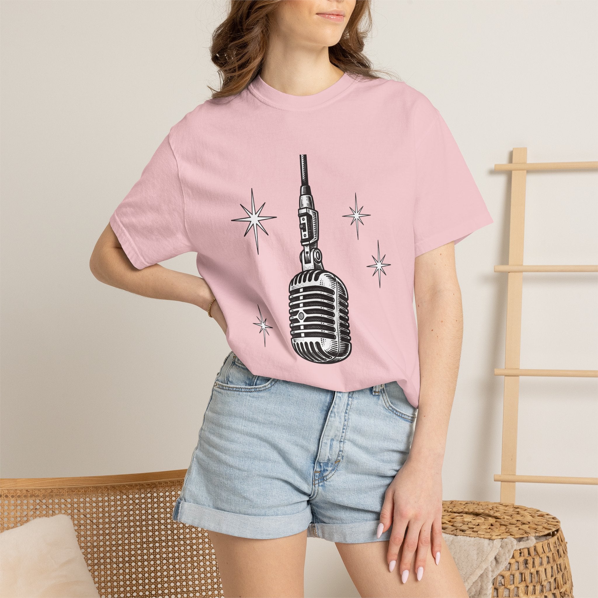Old Microphone Shirt Music Performer Gift Women Line Art Tee Microphone T-Shirt Musician Fan Vintage Drawing Illustrative Twinkles Tshirt