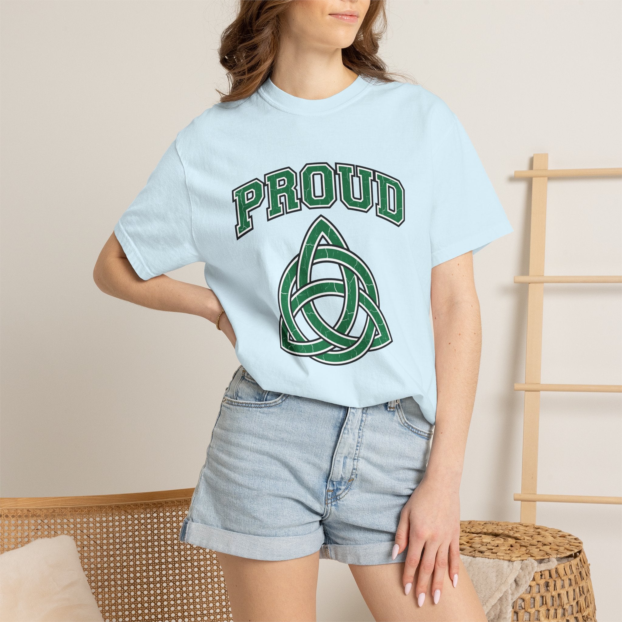 Celtic Braid Shirt St Patrick's Day Claddagh Gift Women Weathered Tee Knotwork T-Shirt Shamrock Fan Celtic Knot Tshirt Claddagh Graphic