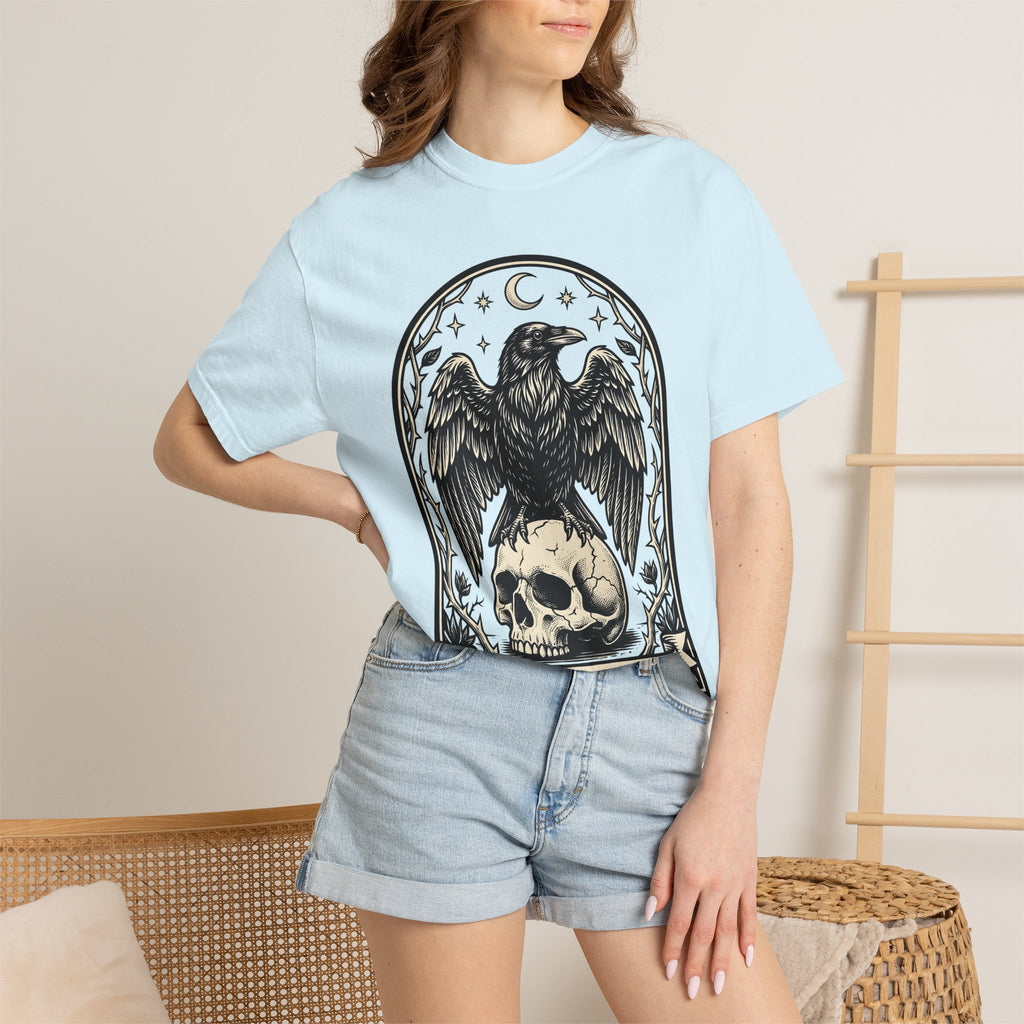 Blackbird Skull Shirt Gothic Esoteric Gift Women Creepy Tee Raven Skull T-Shirt Dark Fan Spooky Tshirt Mystic Graphic Old School Lunar