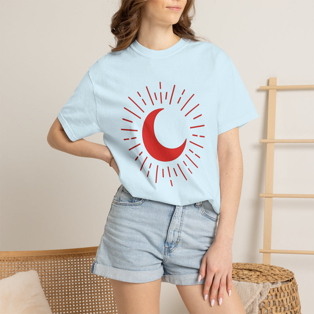 Crescent Moon Shirt Valentine's Day Astrology Gift Women Modern Tee Moon T-Shirt Valentine Fan Contemporary Tshirt Zodiac Graphic Hippie Sun